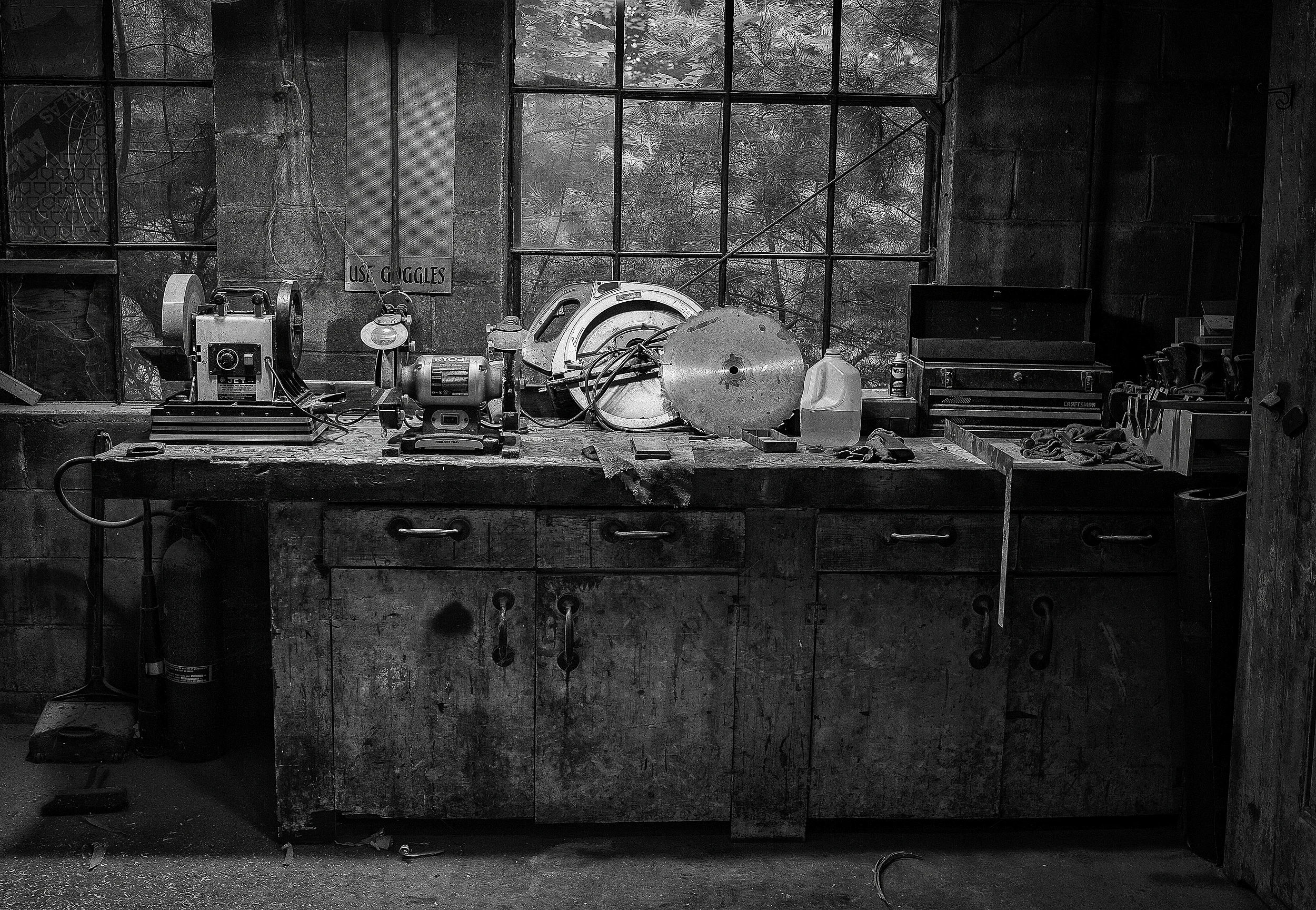 Maine_Wood_Workshop_ZZ2A0502_BW_FINAL.jpg