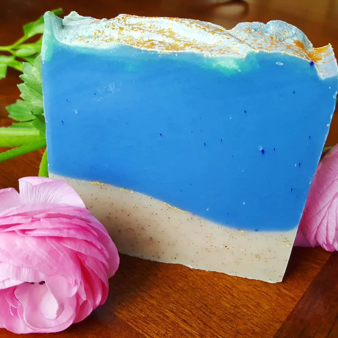 Island Escape ... turns every shower into a tropical getaway!! 