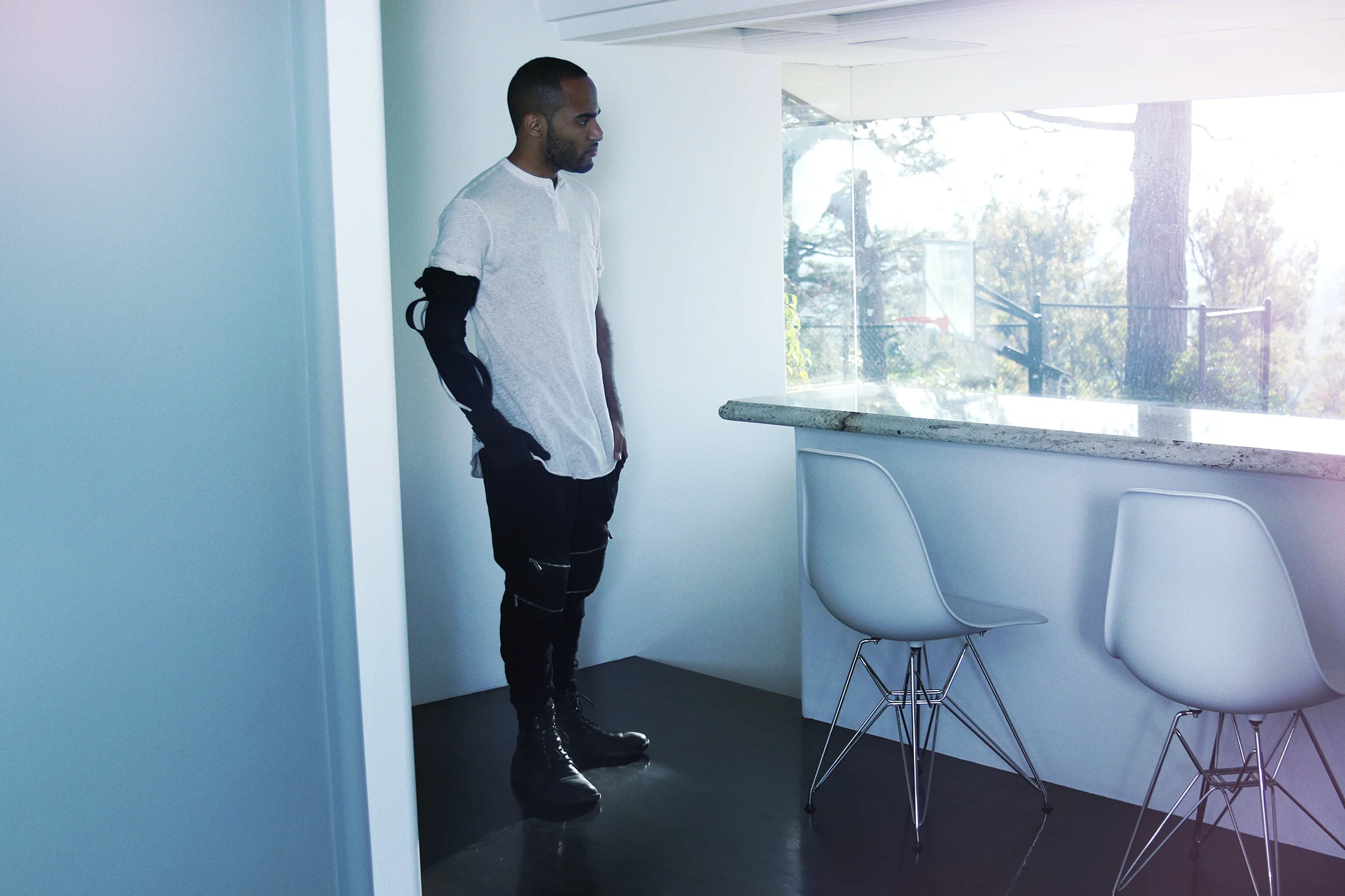 SATTA / Glass Walls