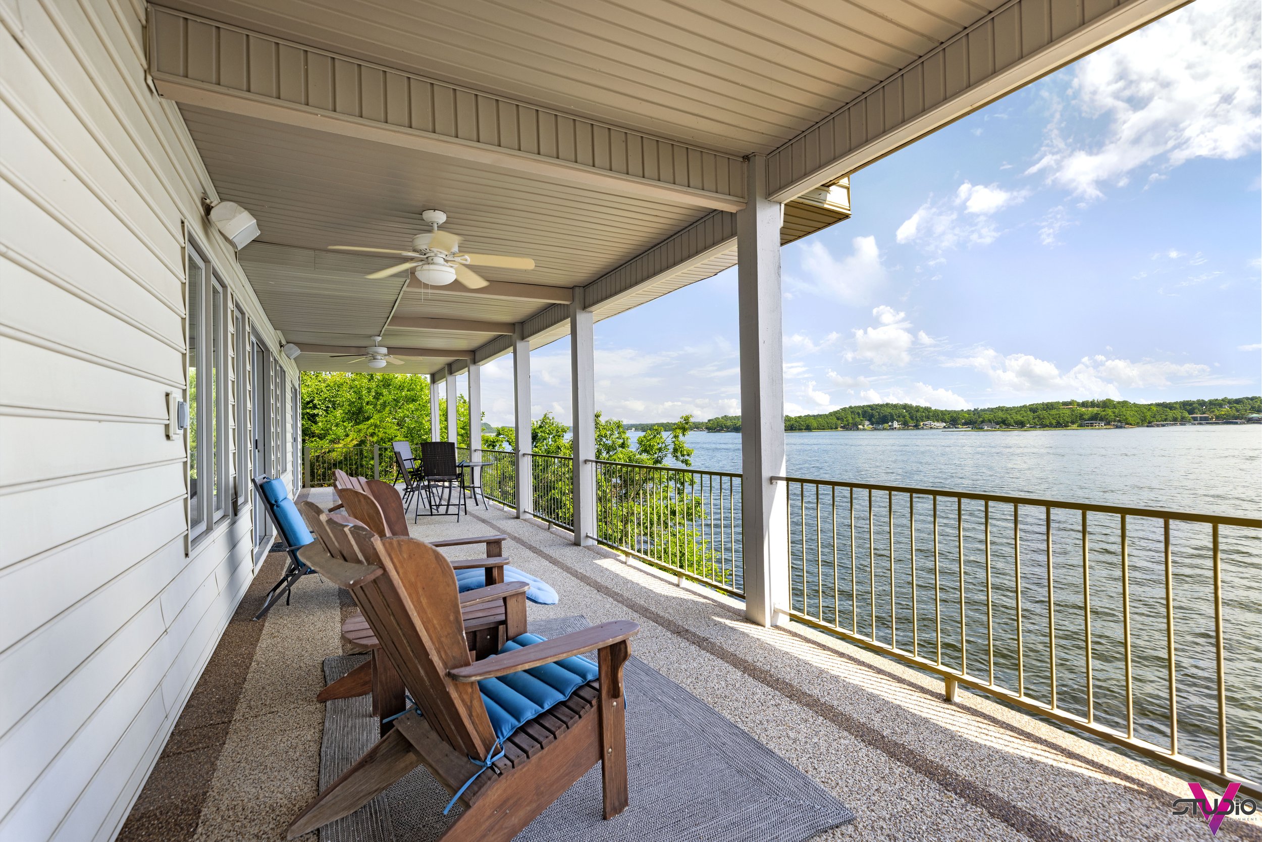 1129-Beacon-Point-Circle-Lake-Ozark-041.jpg