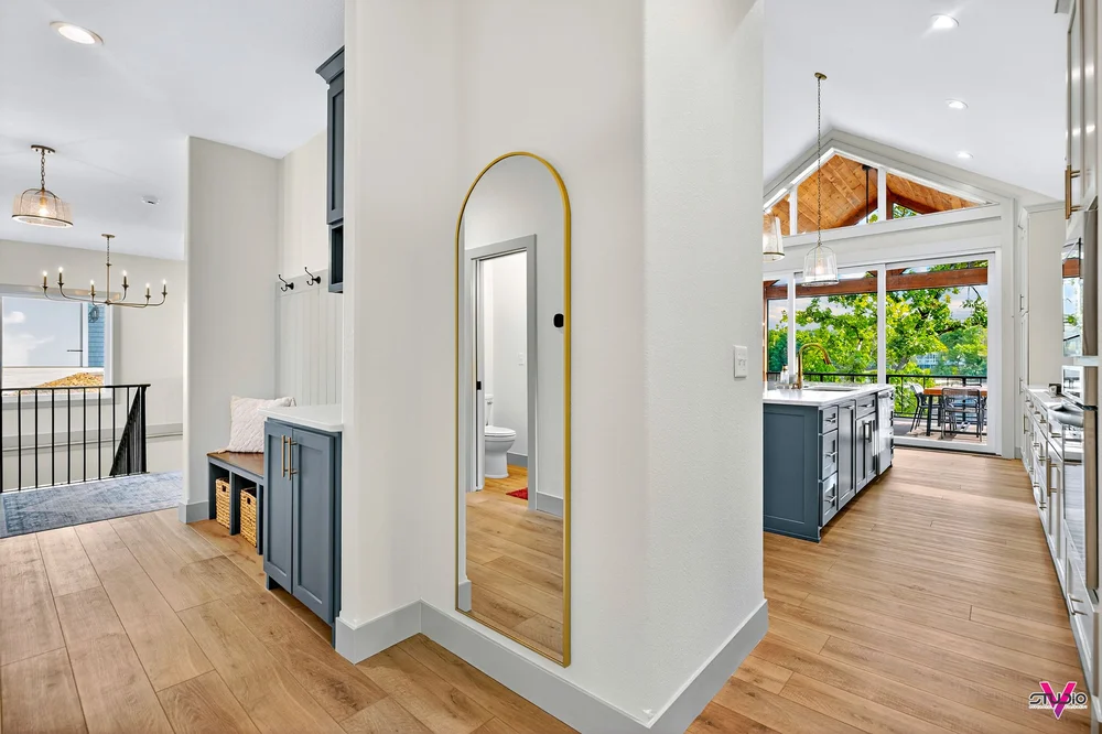 Studio V featured real estate property page preview