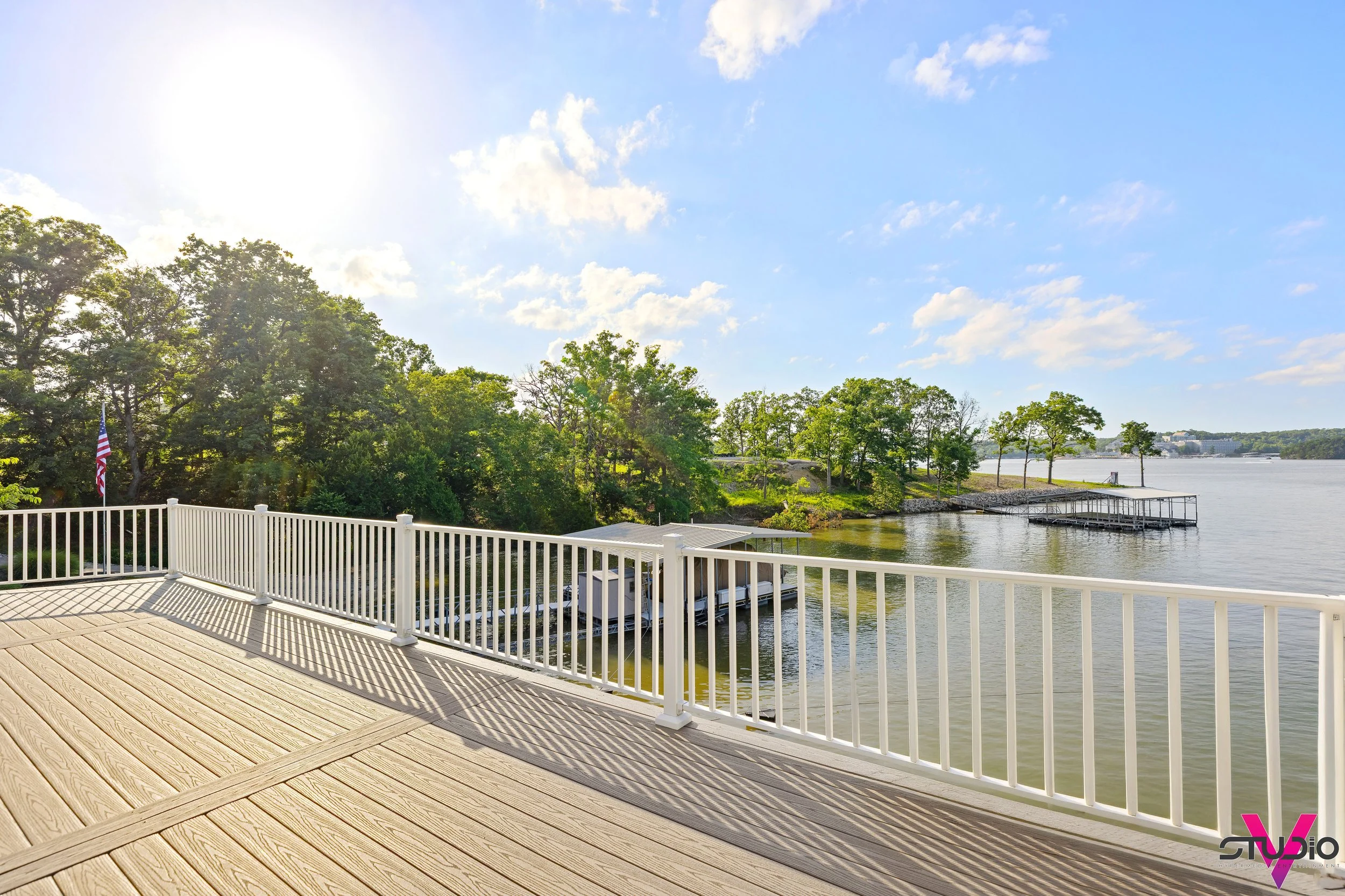 331-hollow-oak-road-sunrise-beach-mo-65079-usa-018.jpg