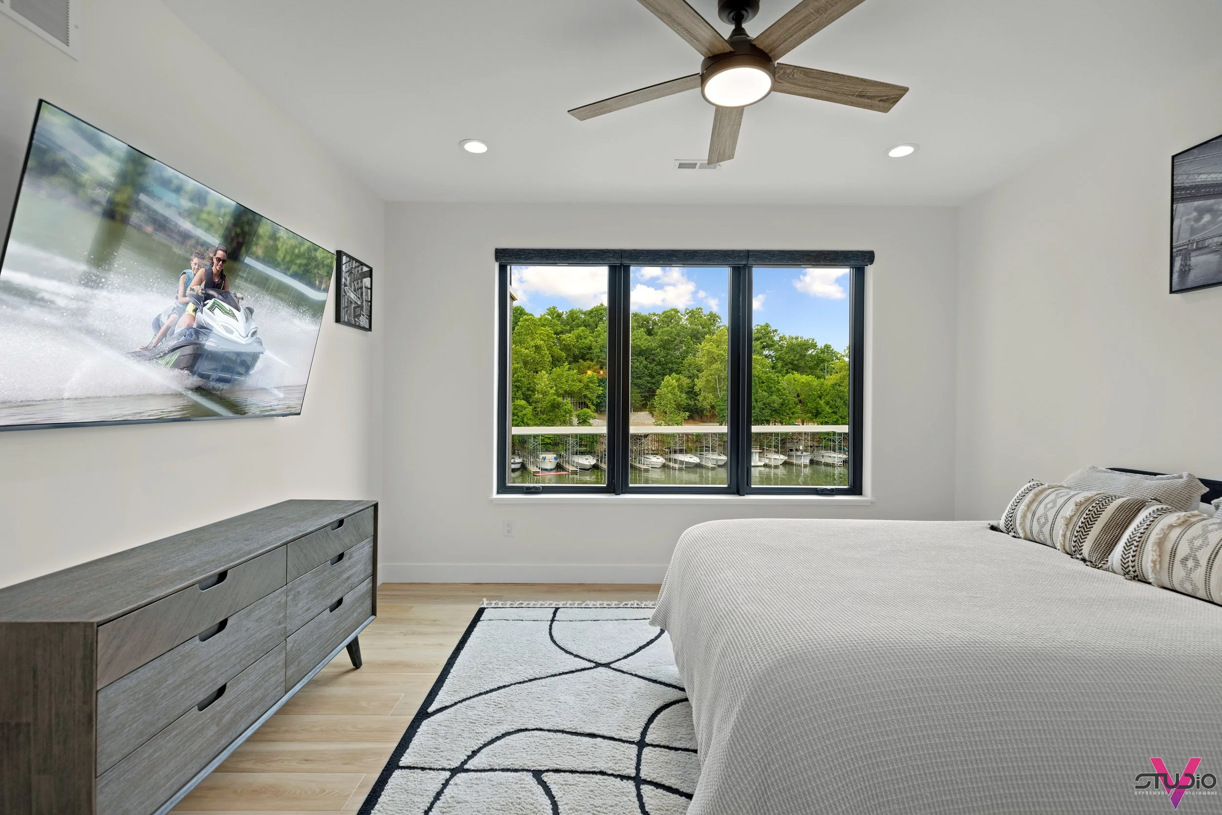 425-waterside-drive-camdenton-mo-usa-054.jpg