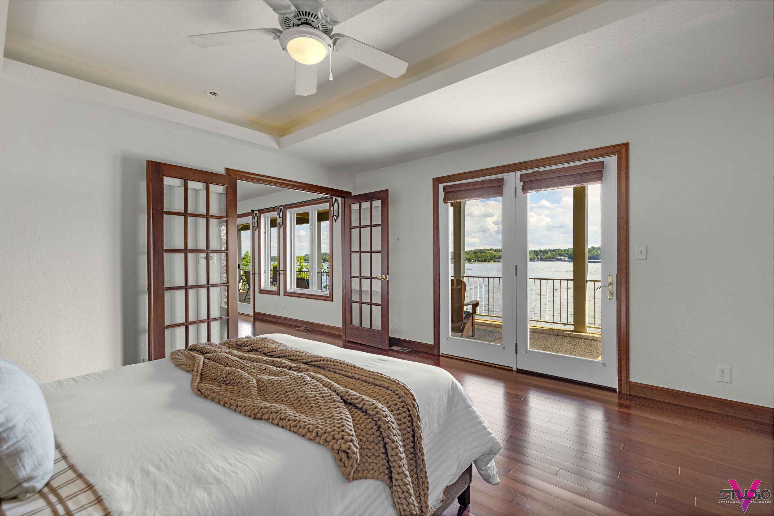 1129-Beacon-Point-Circle-Lake-Ozark-036.jpg