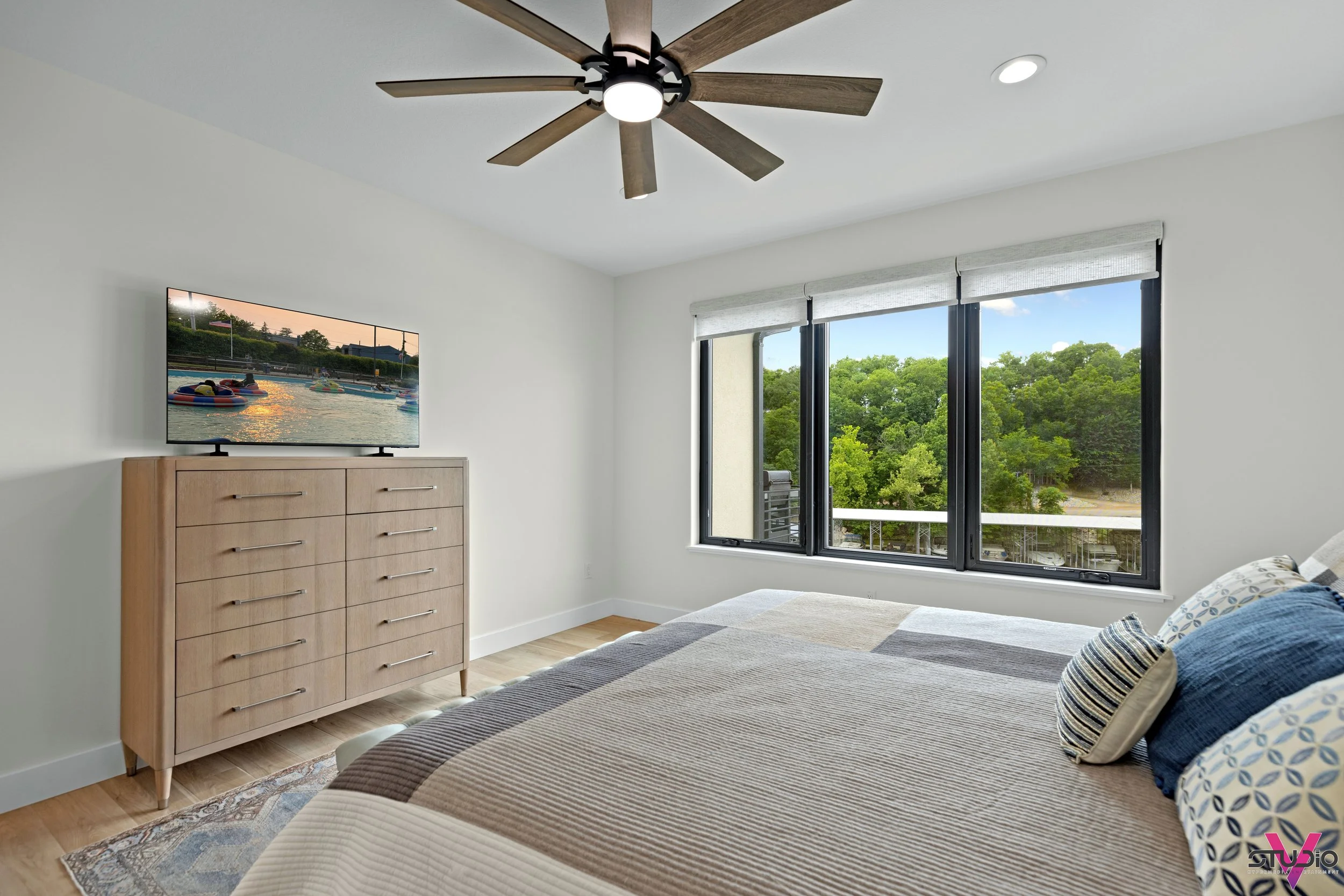 425-waterside-drive-camdenton-mo-usa-037.jpg