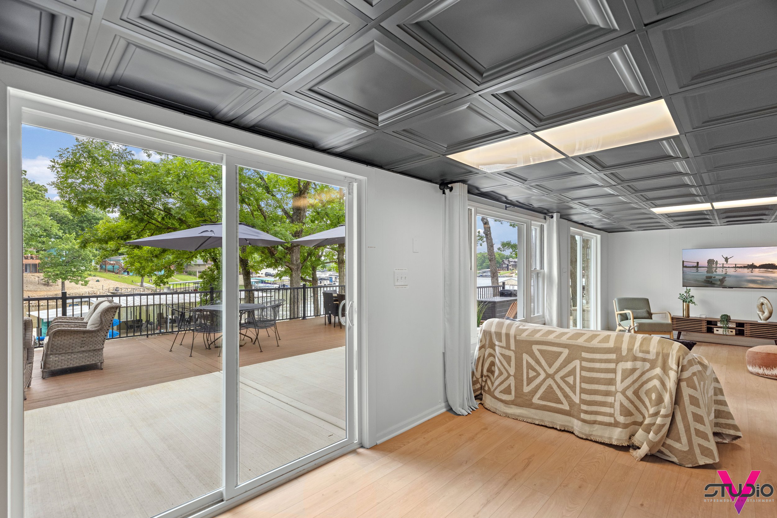 87-harmony-hills-dr-sunrise-beach-mo-65079-028.jpg