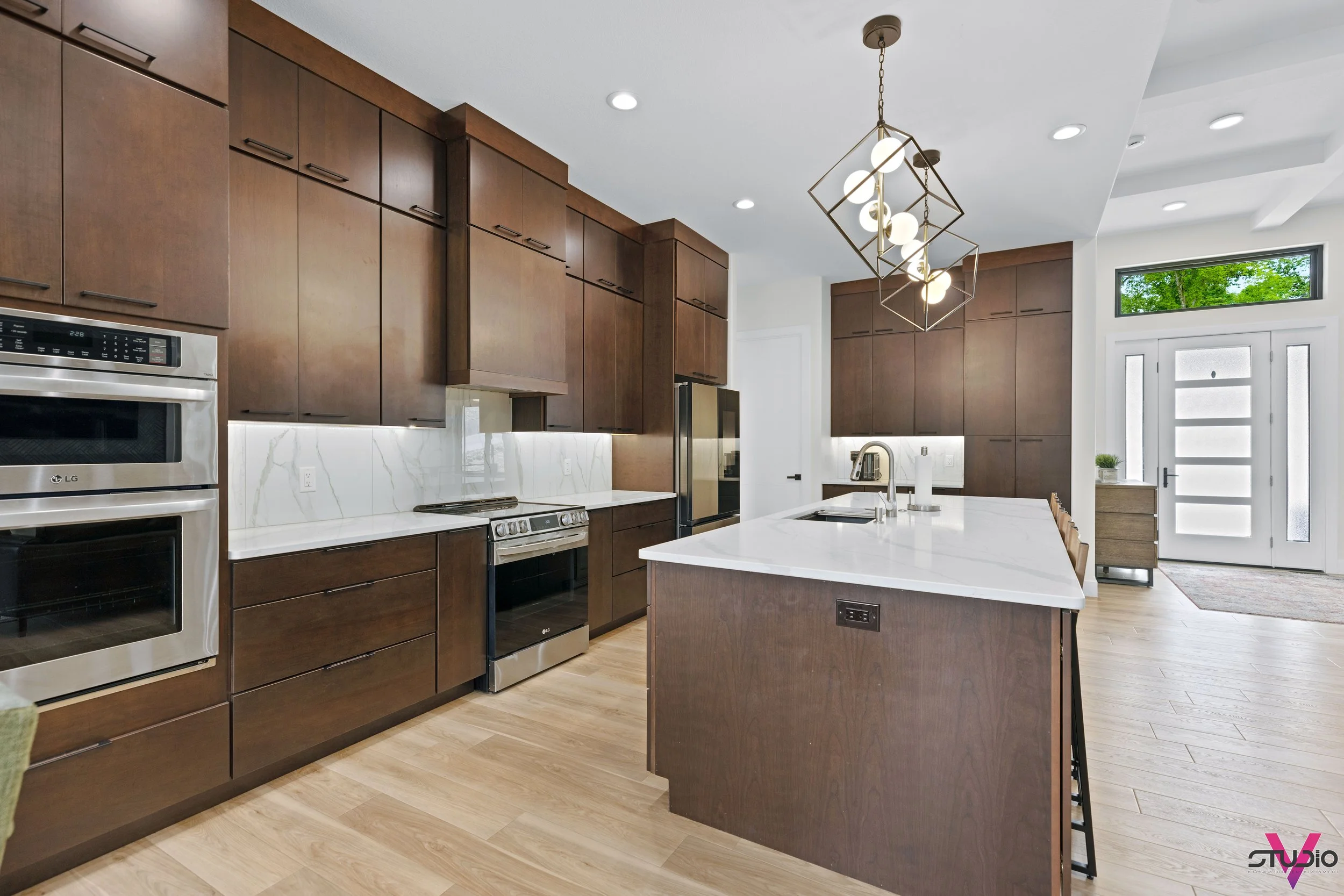 425-waterside-drive-camdenton-mo-usa-022.jpg