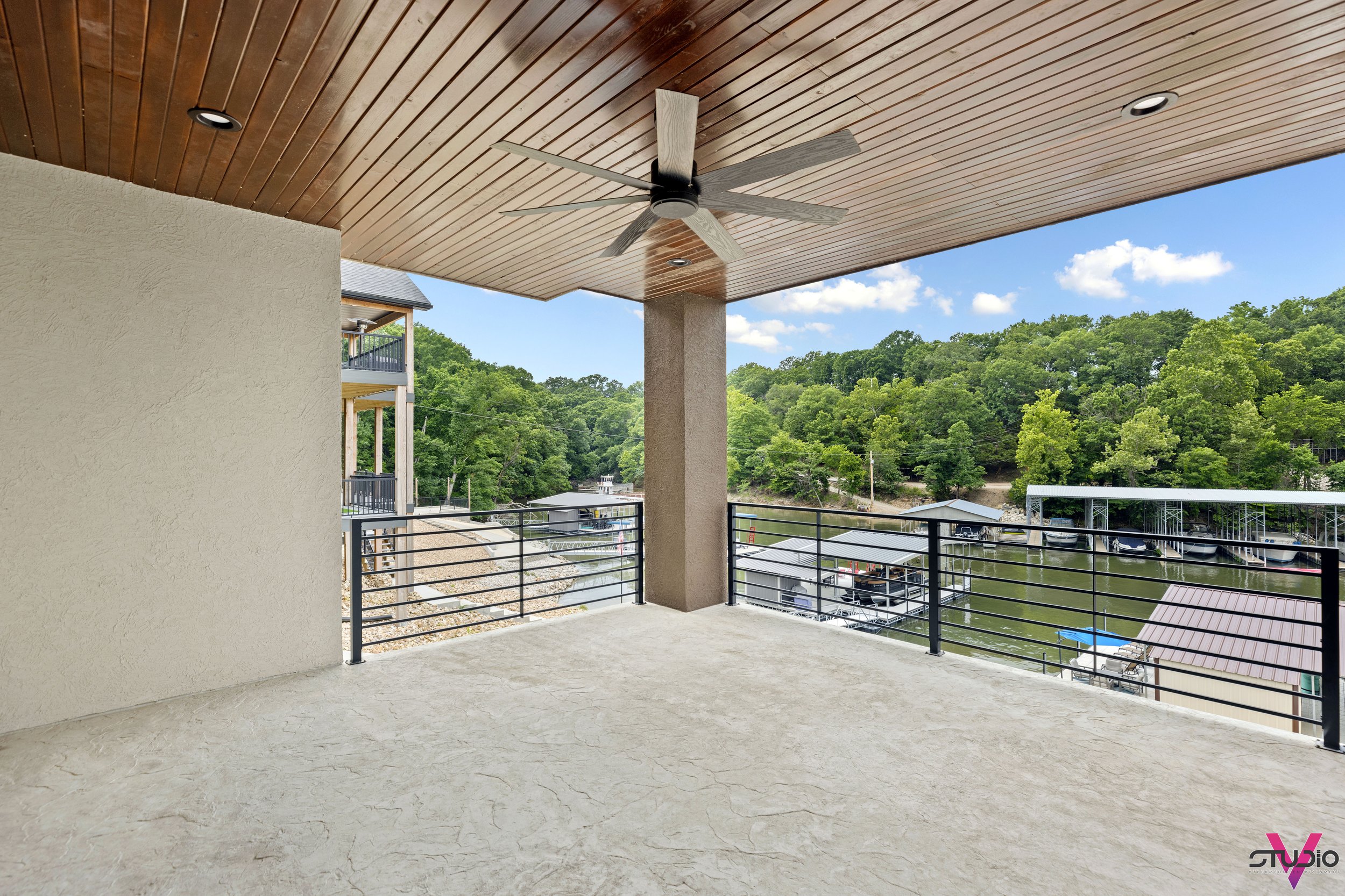 425-waterside-drive-camdenton-mo-usa-069.jpg