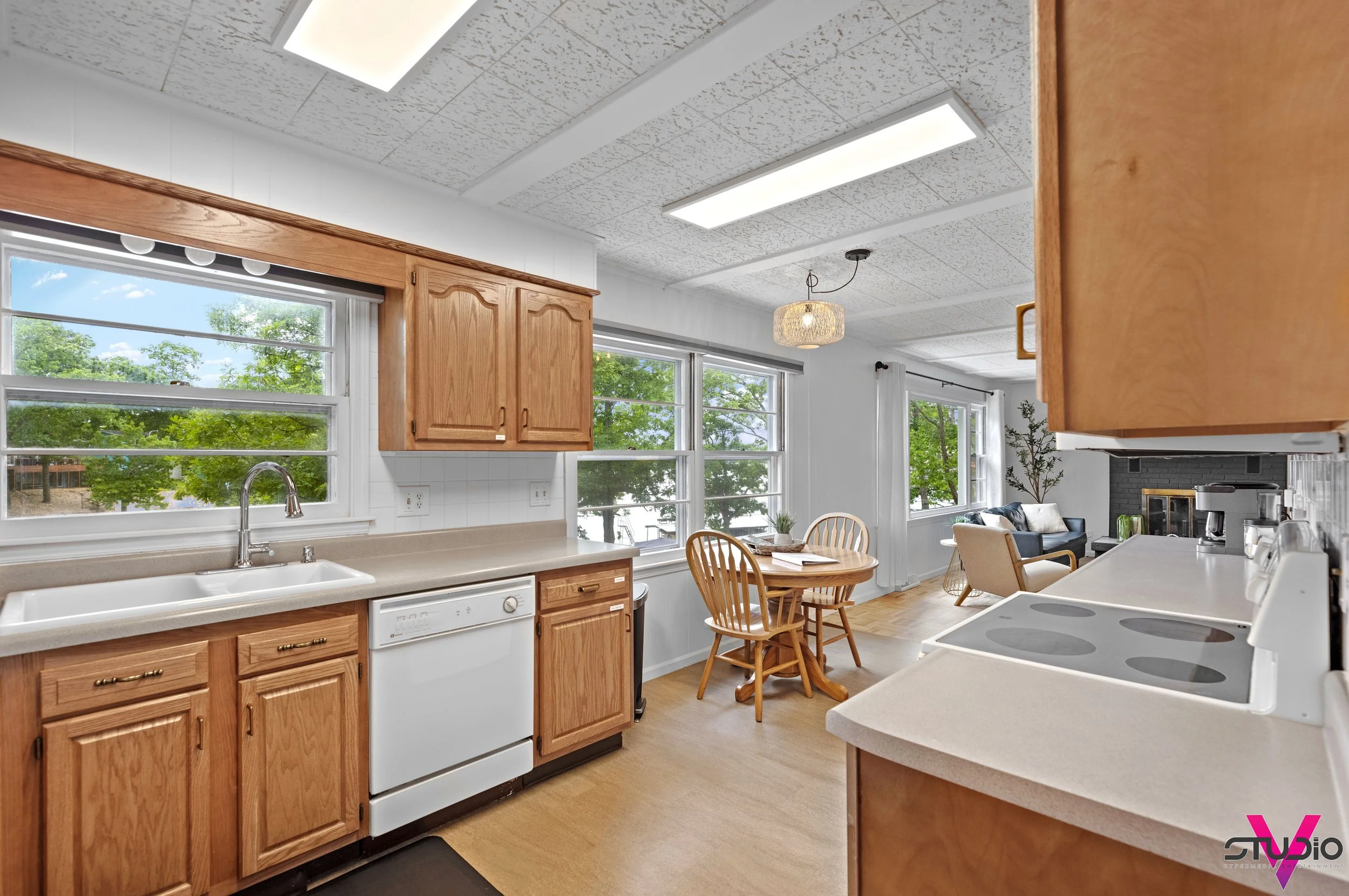 87-harmony-hills-dr-sunrise-beach-mo-65079-009.jpg
