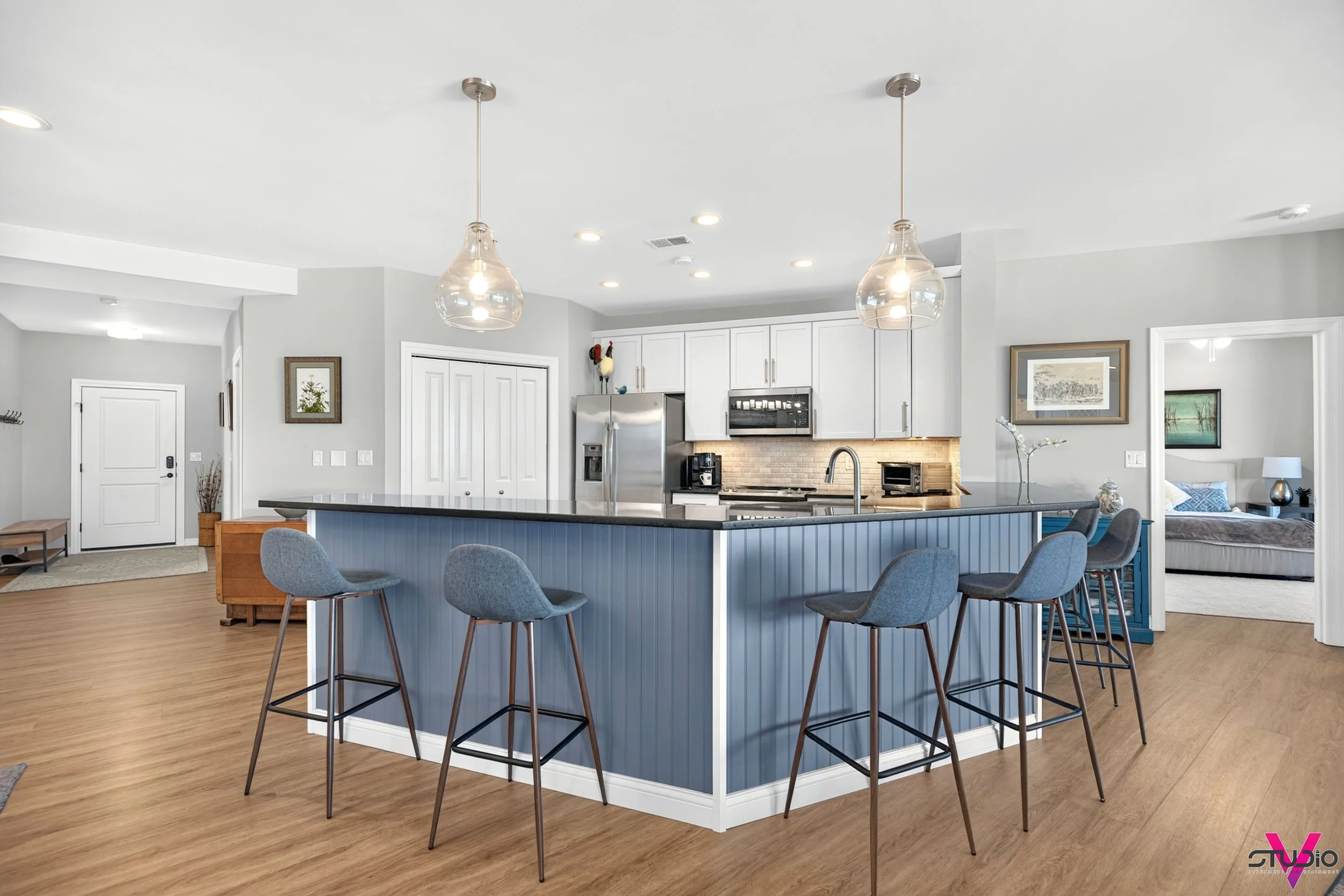 166-captiva-3c-sunrise-beach-mo-65079-021.jpg