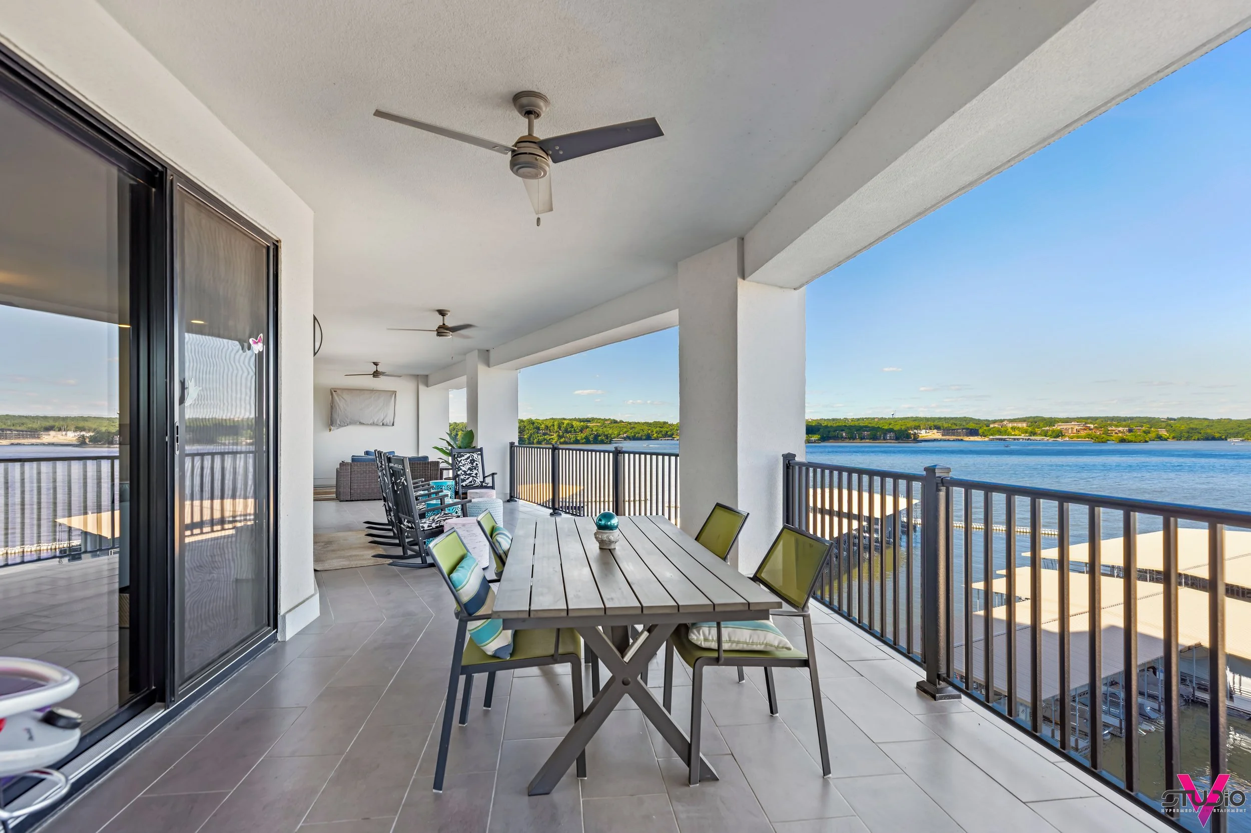 166-captiva-3c-sunrise-beach-mo-65079-050.jpg
