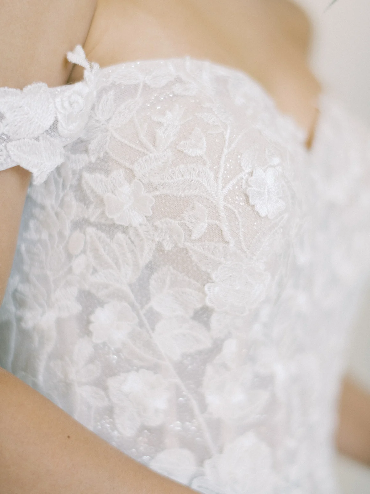 jinza-bridal-elvet-collection-jasmine-mermaid-sparkly-lace-off-the-shoulder-detail.jpg