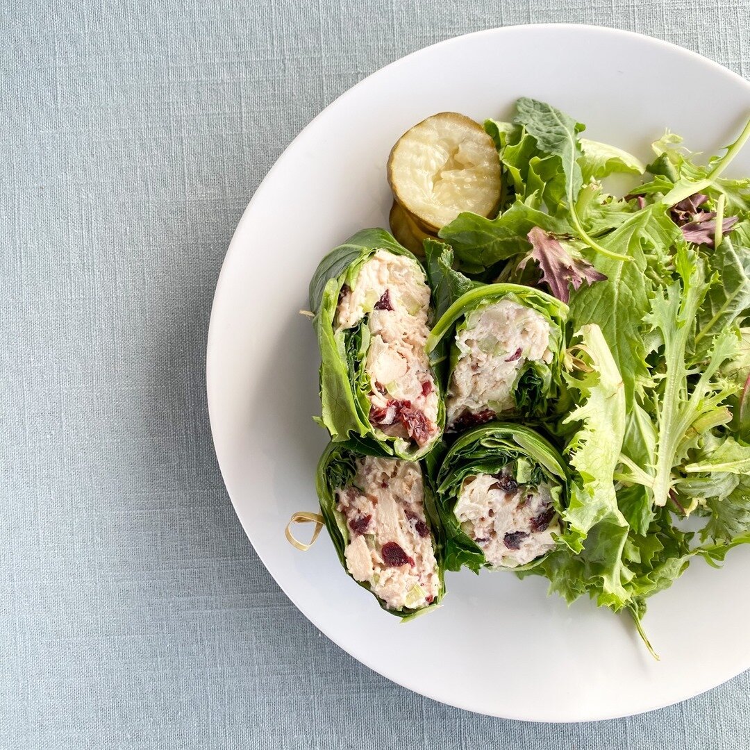 How about a Cranberry Chicken Salad Wrap for lunch? This is a super delicious way to get your greens in 🥬 🧜&zwj;♀️ Also a great source of protein, featuring Larry Schultz Organic Farm Chicken Breast 💪🤩 ⠀⠀⠀⠀⠀⠀⠀⠀⠀
⠀⠀⠀⠀⠀⠀⠀⠀⠀
Order online or take a l