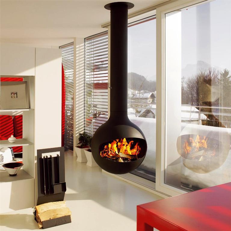 Kingsman-Fireplaces-Seattle-stove_modern_2.jpg