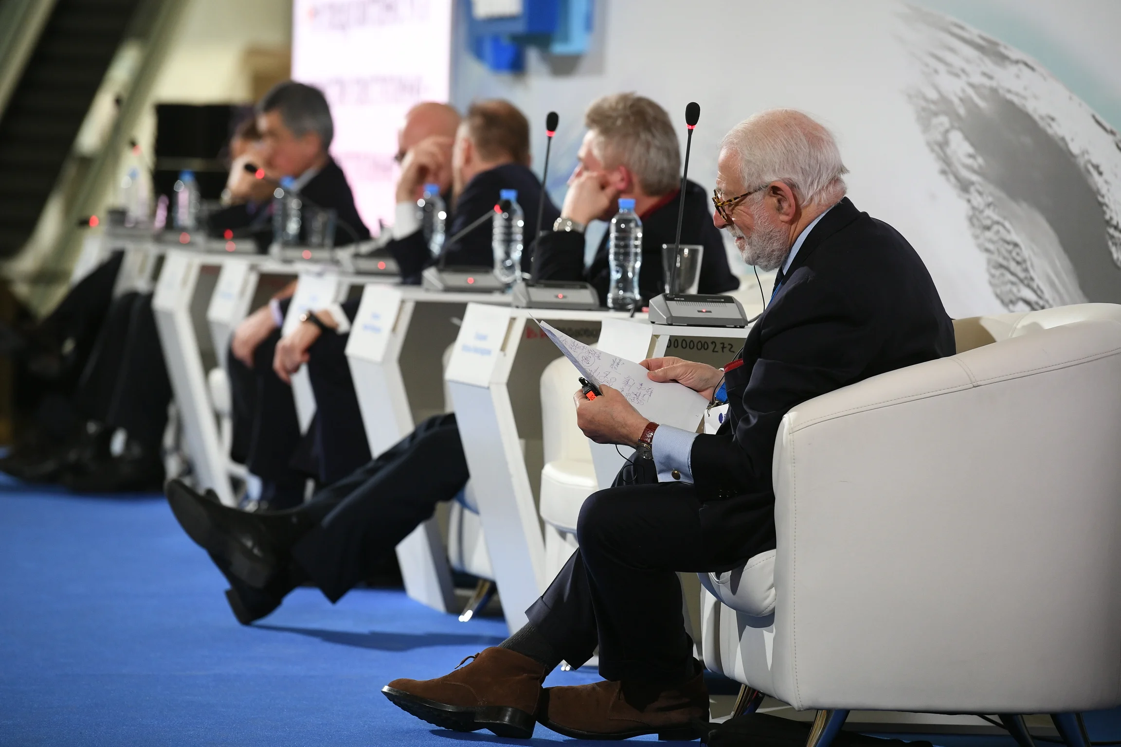 Первый деловой день. Пленарное заседание: «Уголовно-правовое и криминологическое многообразие моделей противодействия преступности»