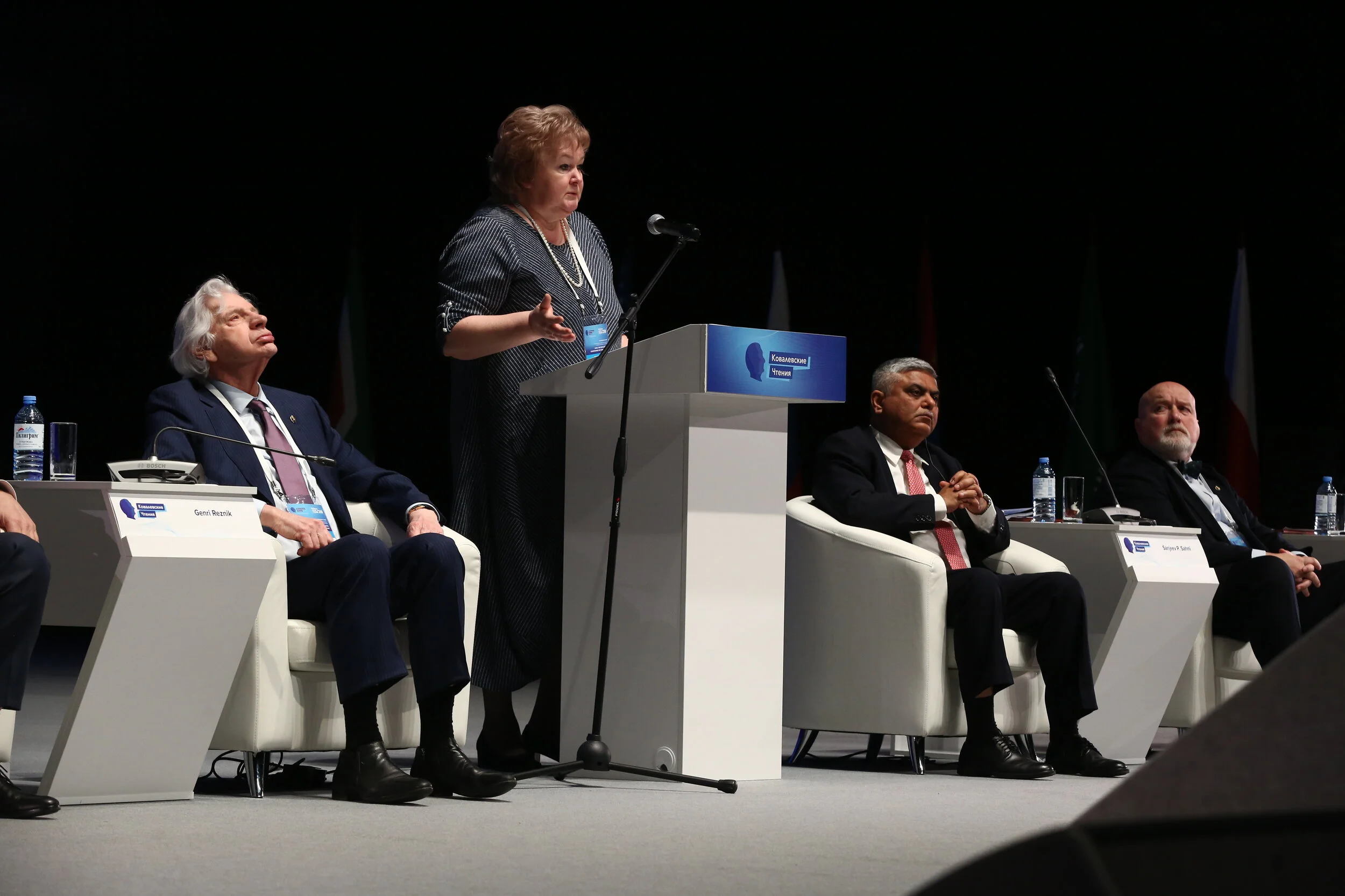 Plenary discussion: «Legal reconciliation: compromise or concession?»