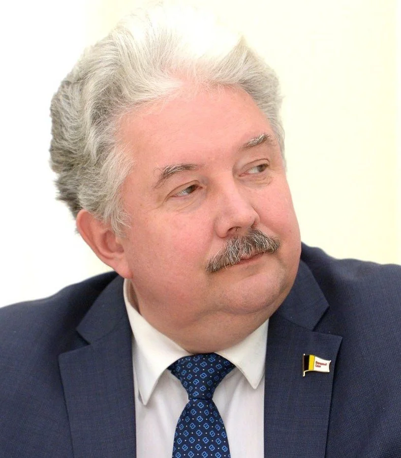 Спикер параллельной сессии: «Уголовно-правовая охрана военной безопасности государства» - Бабурин Сергей Николаевич 