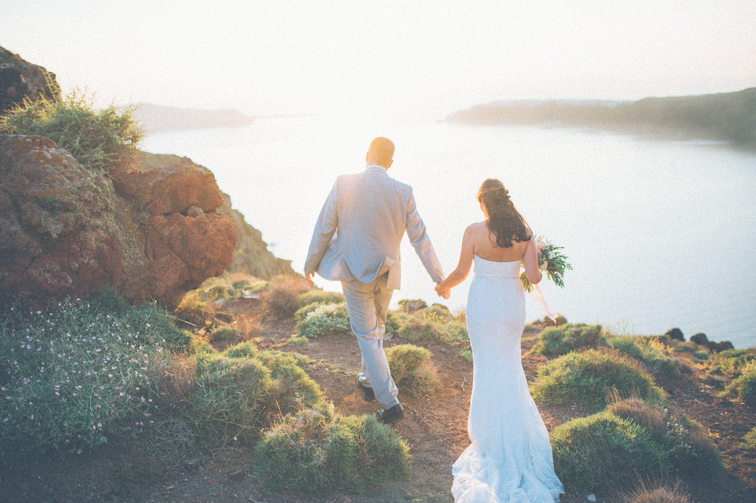 santorini-wedding-photographer-elopement39.jpg