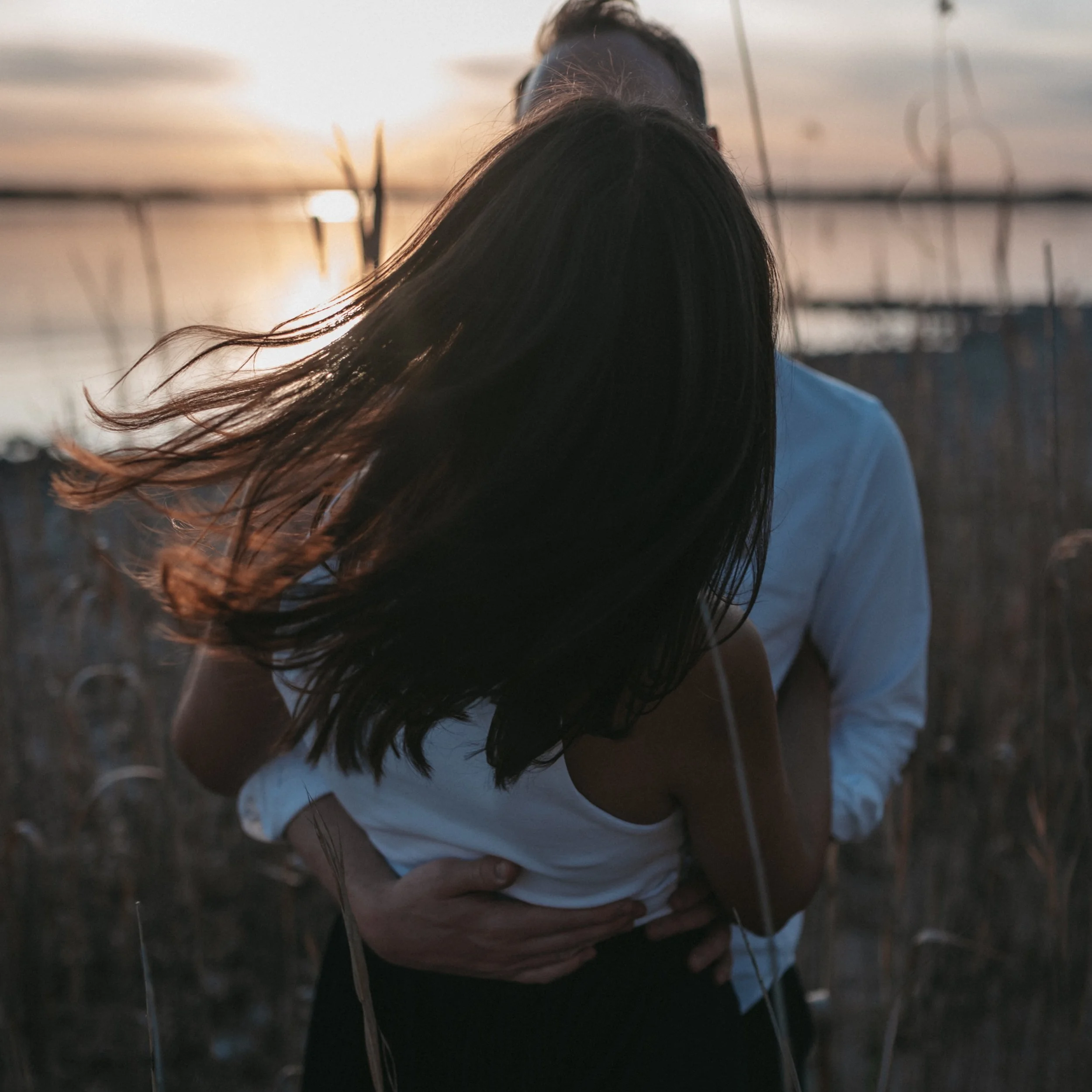 Und auf einmal war es Sommer. Die Zeit verfliegt. Halt all die Momente fest, so gut Du kannst. 

Der Mai war vollgepackt mit Wundervollen (Sunset-)Shootings, &amp; sch&ouml;nen Events, tollen Begegnungen, ganz besonderen Marmeladenglasmomenten, dem u