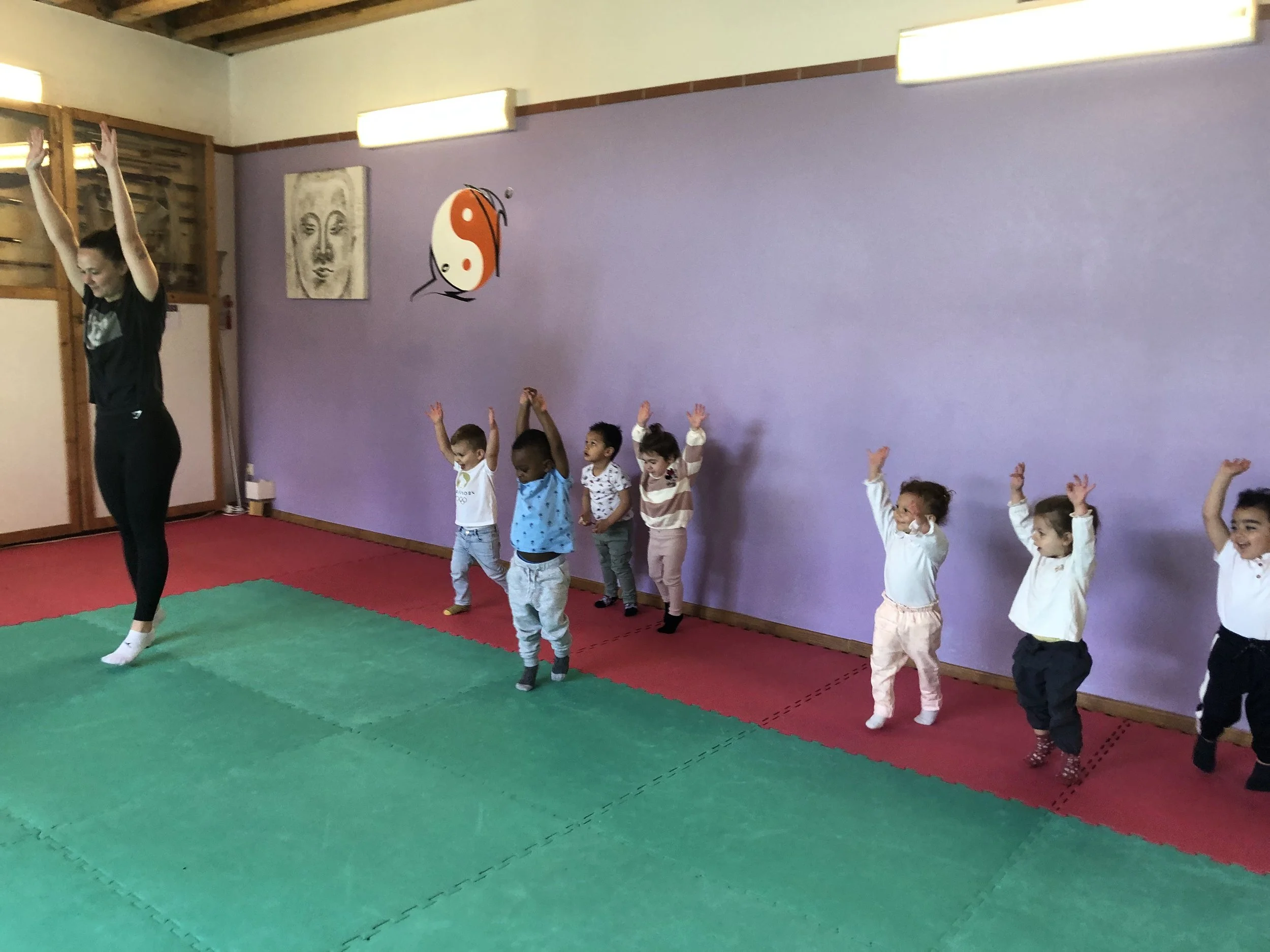 Éveil Petite Enfance : des initiations enrichissantes en collaboration avec la Crèche Gros Câlin d'Aussonne