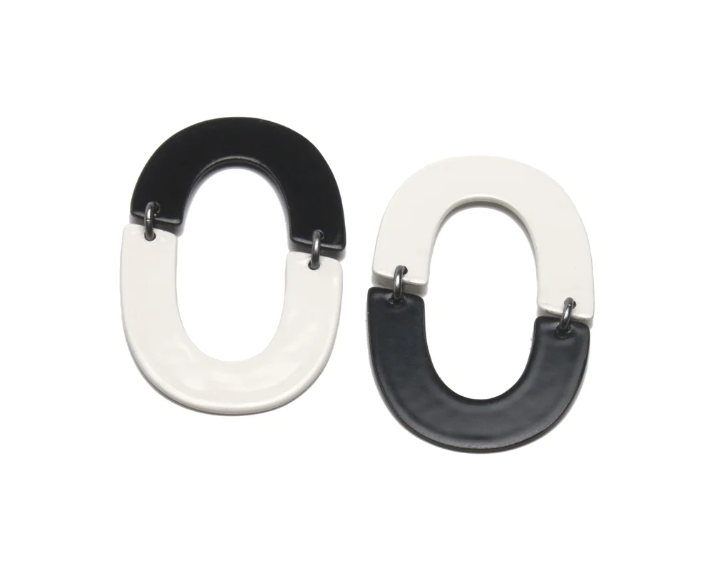 Black and Cream Split Link Earrings