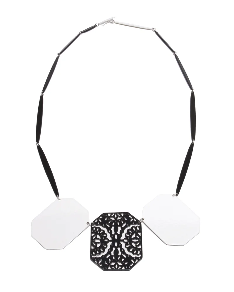 3pc Overlay Pendant | black, cream