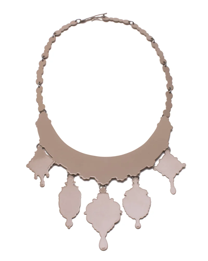 5pc Simple Silhouette Neckpiece | ballet grey