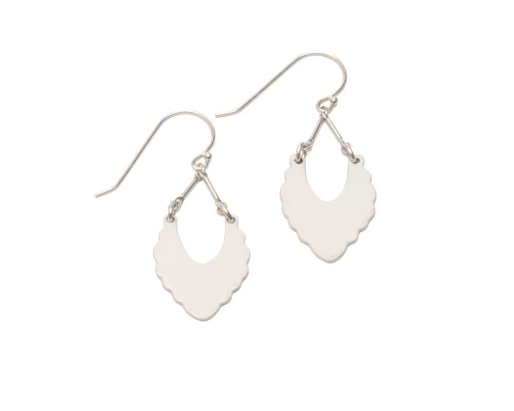 Cream with Sterling Silver Simple Silhouette Dangles 01