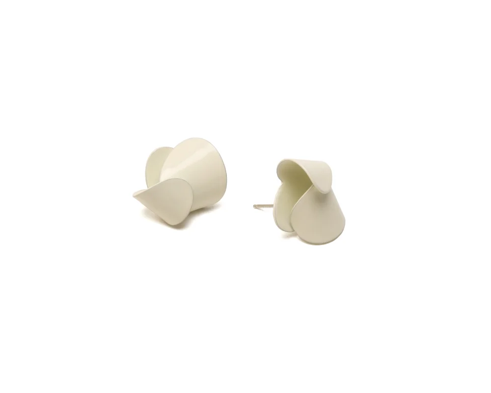 Pale Yellow Folded Studs, large