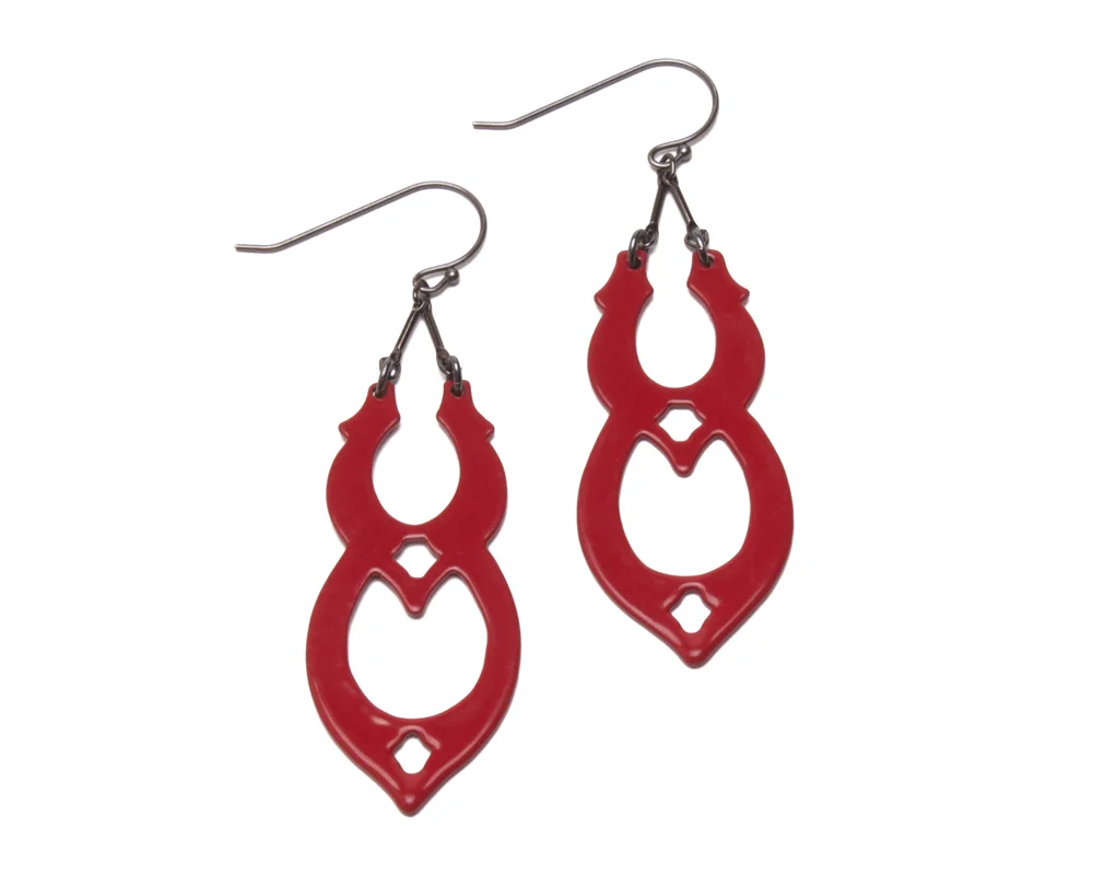 Red with Oxidized Silver Silhouette Dangles w Chain 04
