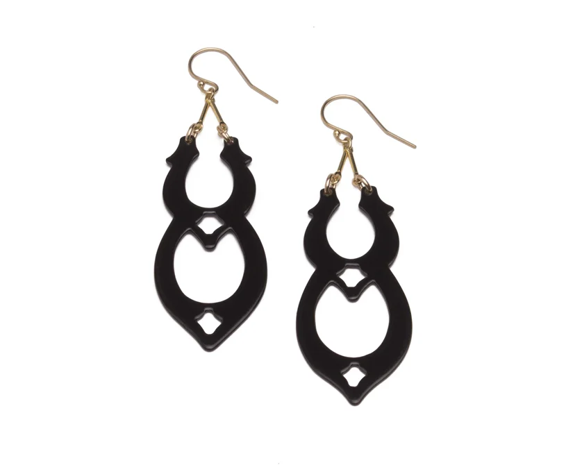 Black with Gold Fill Silhouette Dangles w Chain 04