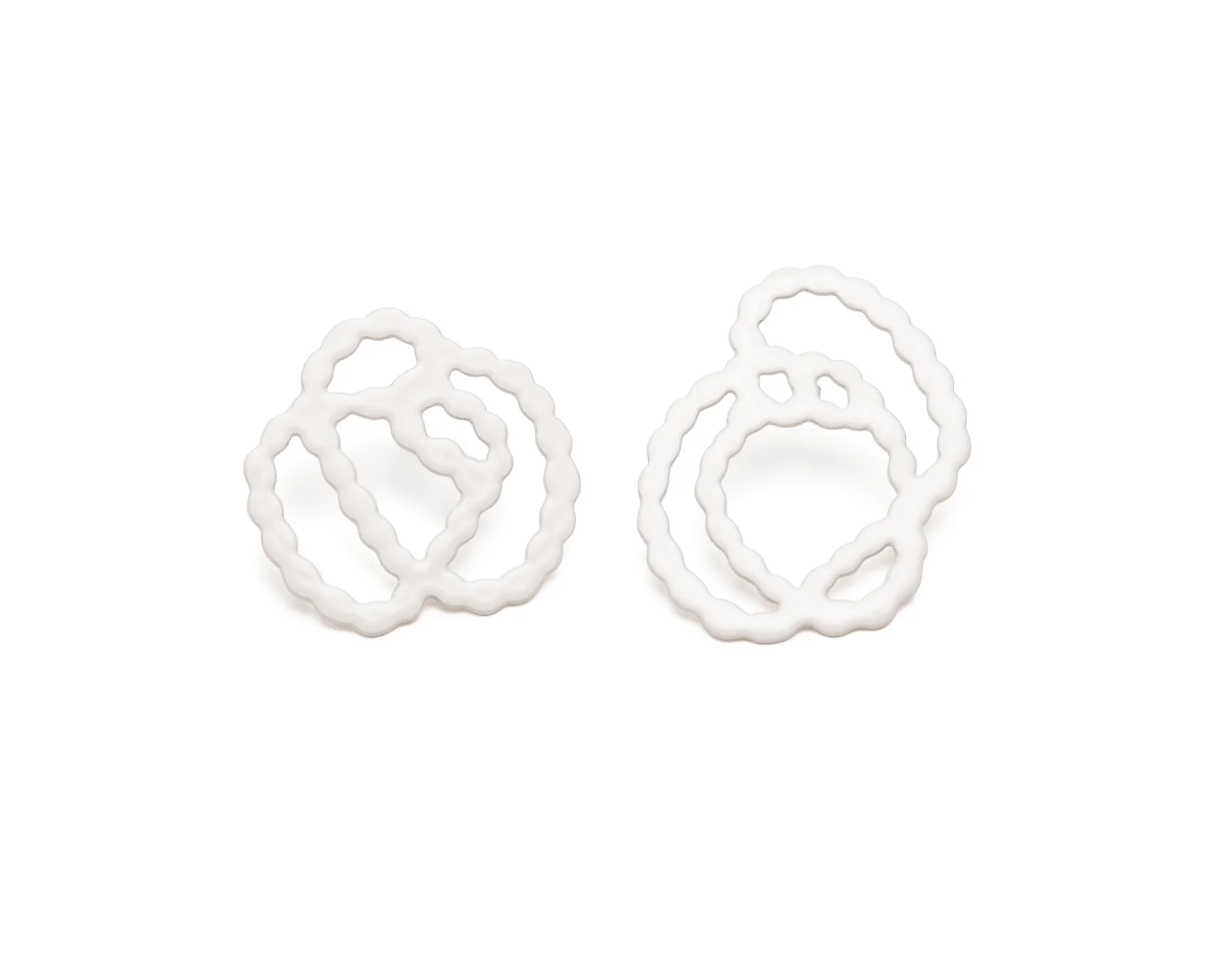 Pearl_Sketch_ASY_Studs_LG_cream.jpg