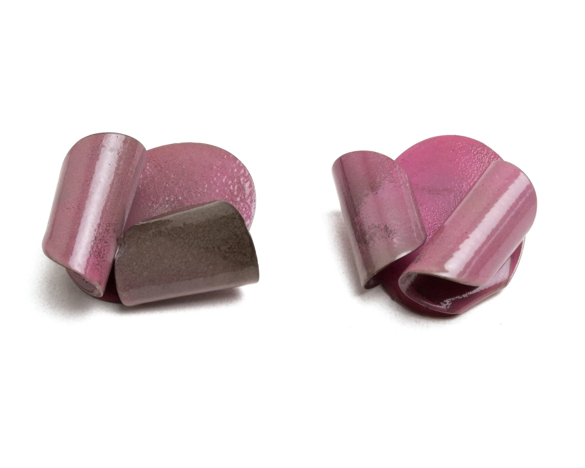 MAX_ASY_Studs_Nova_Pink copy.jpg