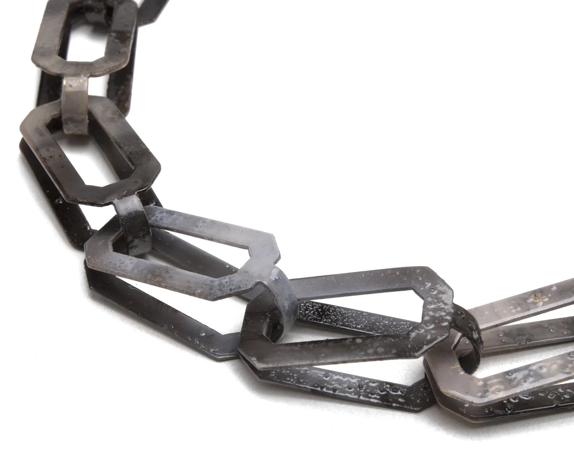 Nova_14pc_Square_Chain_detail02 copy.jpg