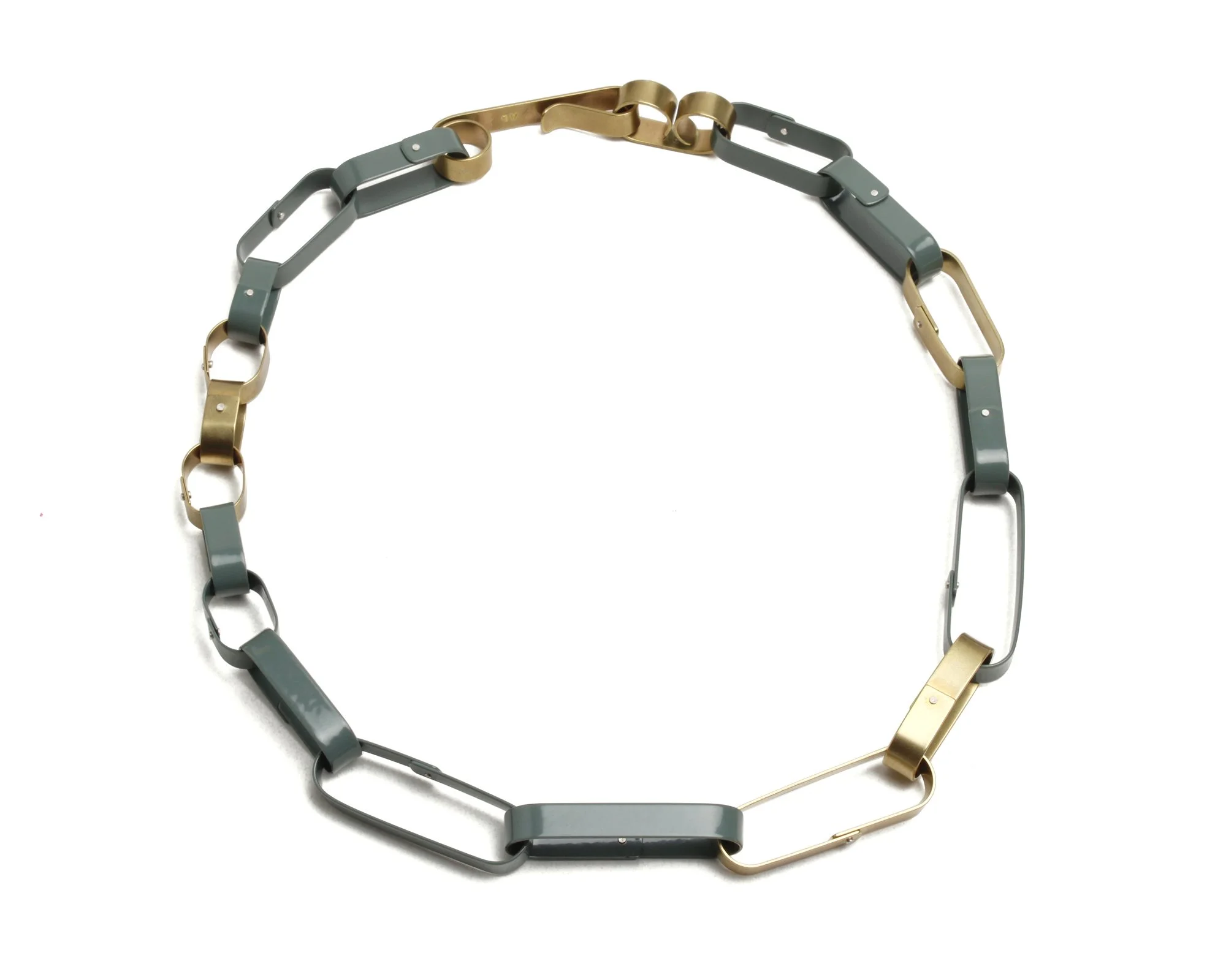 Paper_Chain02_EG-Brass_Mora-8-26 copy.jpg