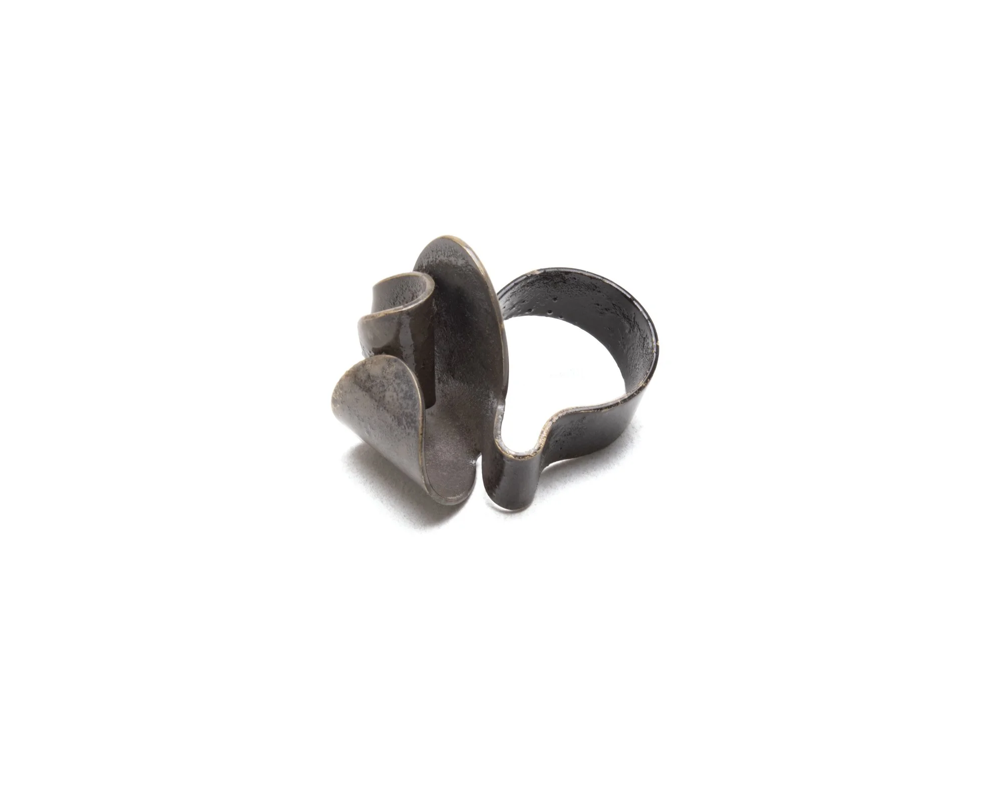 Nova_med-ring04-2 copy.jpg