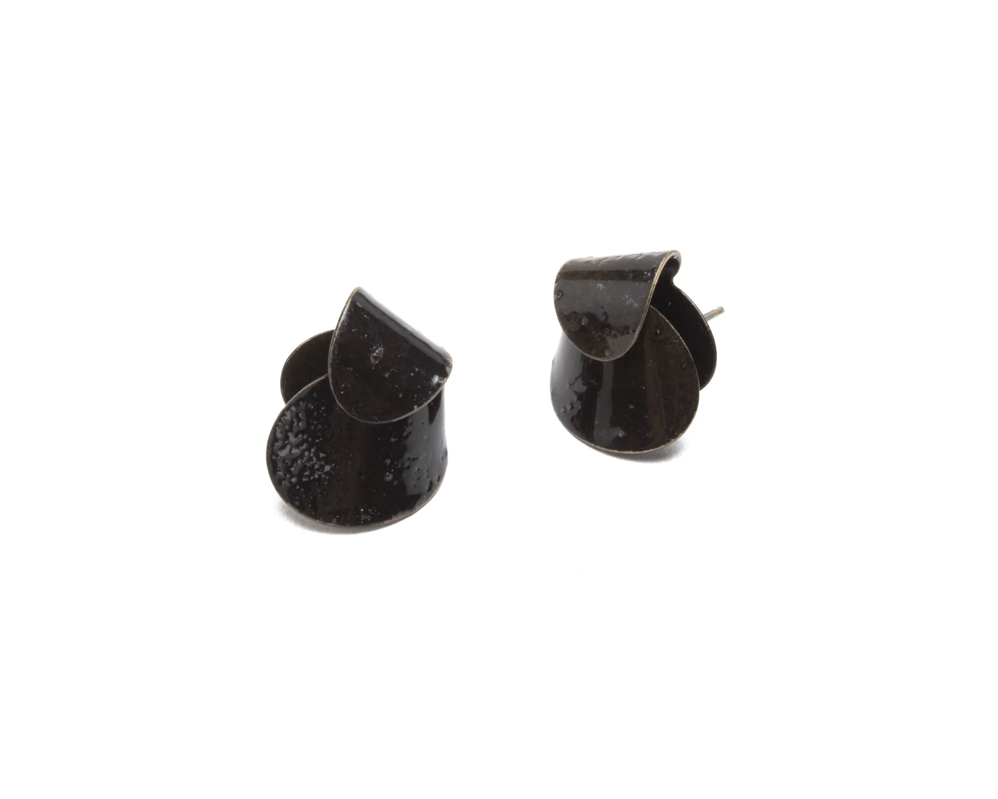 Nova_Folded_Studs-lg02.jpg