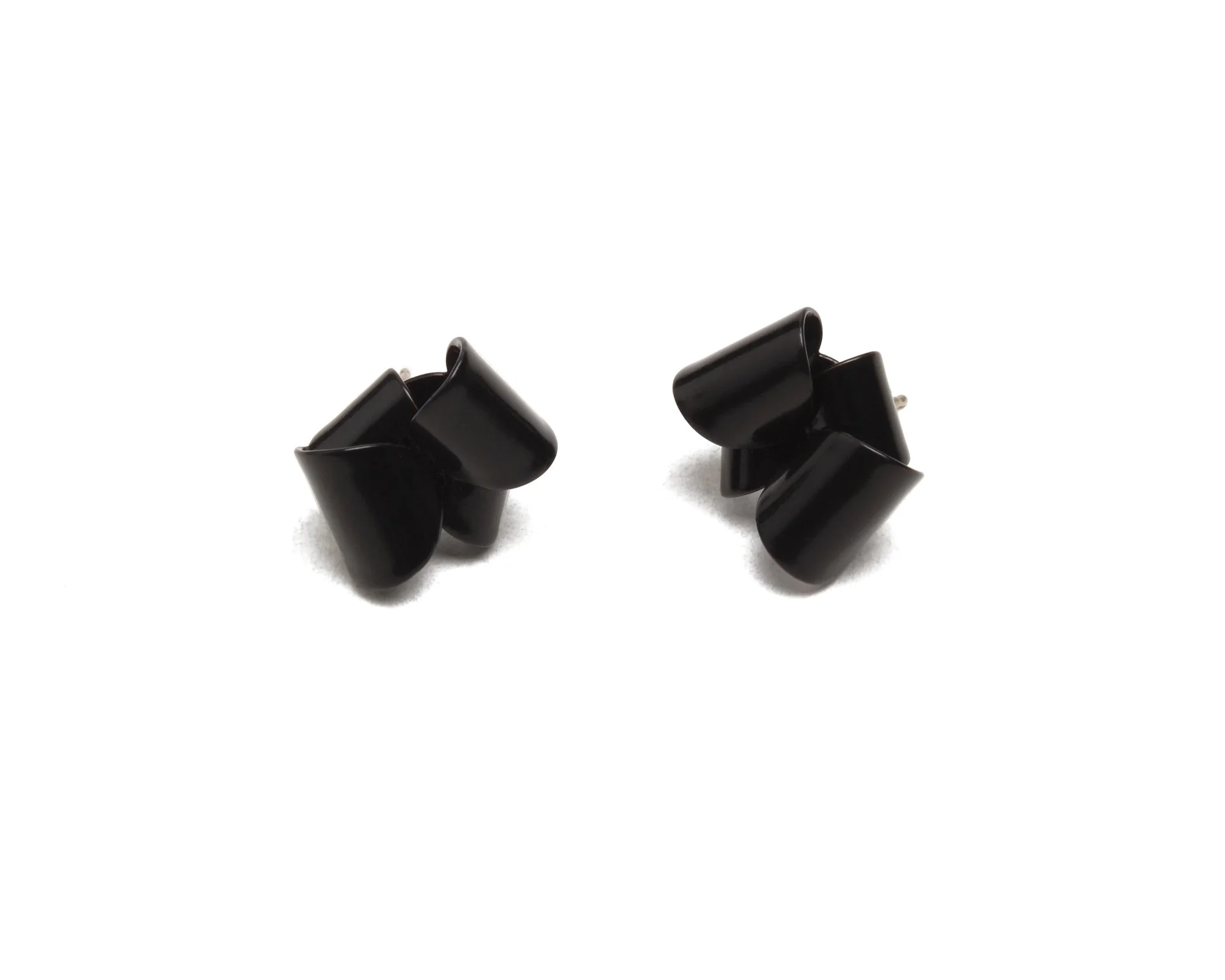 ASY_Folded_Studs_03_Black copy.jpg