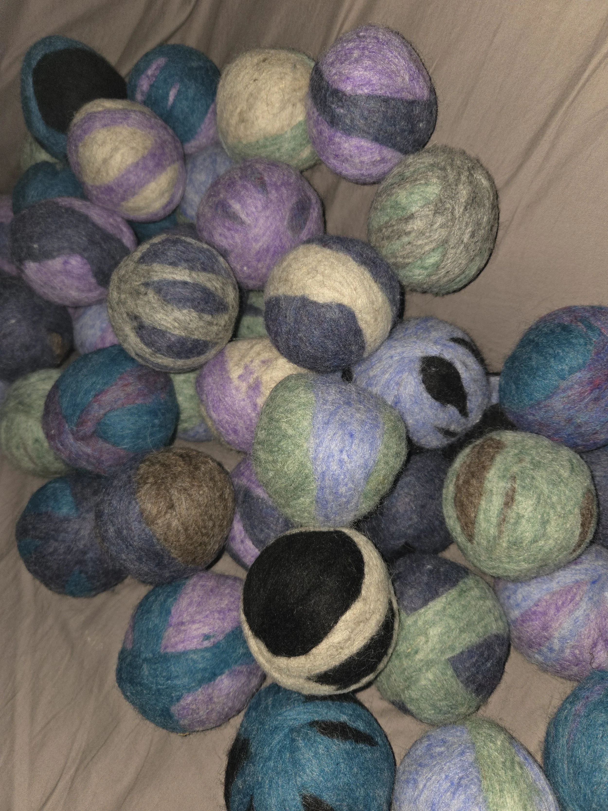 wooldryerballs.jpg