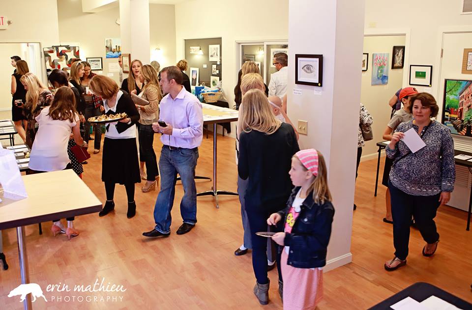 Art Auction Fundraiser 18.jpg