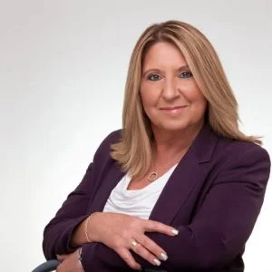 Nancy Silver Nancy Silver is the Vice President of Organizational Development for Phoenix based Classic Hotels & Resorts, a boutique hotel management company with properties in Arizona and California, including the newly branded Scott Resort & Spa, and Arizona Grand. With over 25 years in Human Resources, Nancy has spent her professional life inspiring people and organizations, creating optimal, visual and measurable results in service, leadership, relationships, wellness and teamwork. Nancy’s career highlights include opening the Hyatt Regency Scottsdale, 17 years with Destination Hotels as the Area HR Director for Royal Palms Resort and Spa, leading her own HR/service consulting company and transitioning the former Ritz Carlton Phoenix into the new Camby Hotel. Most noteworthy is Nancy’s personalized connection to culture creation, community, commitment to service excellence, talent search, training and organizational development.