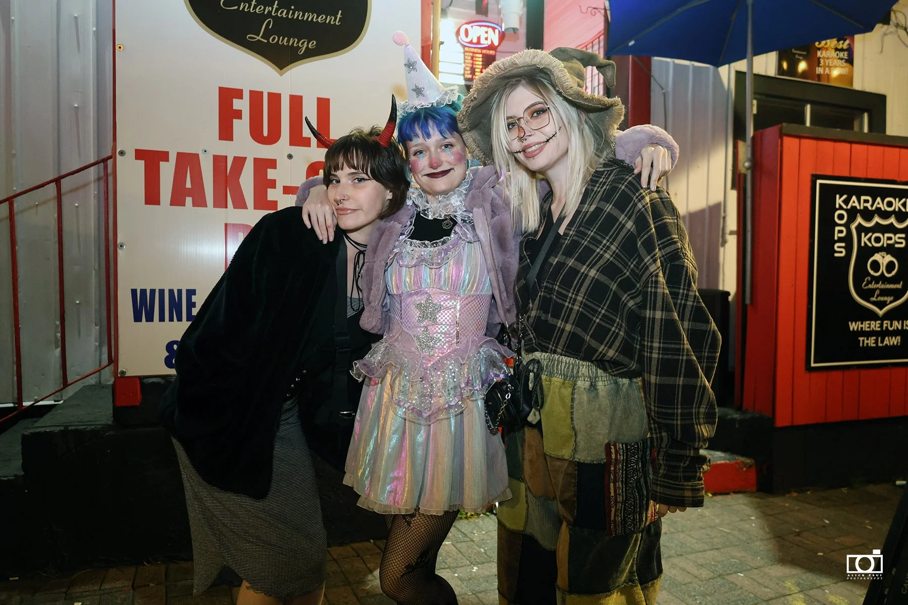 Mardi Gras Pics misc - 10 by Alick.jpg