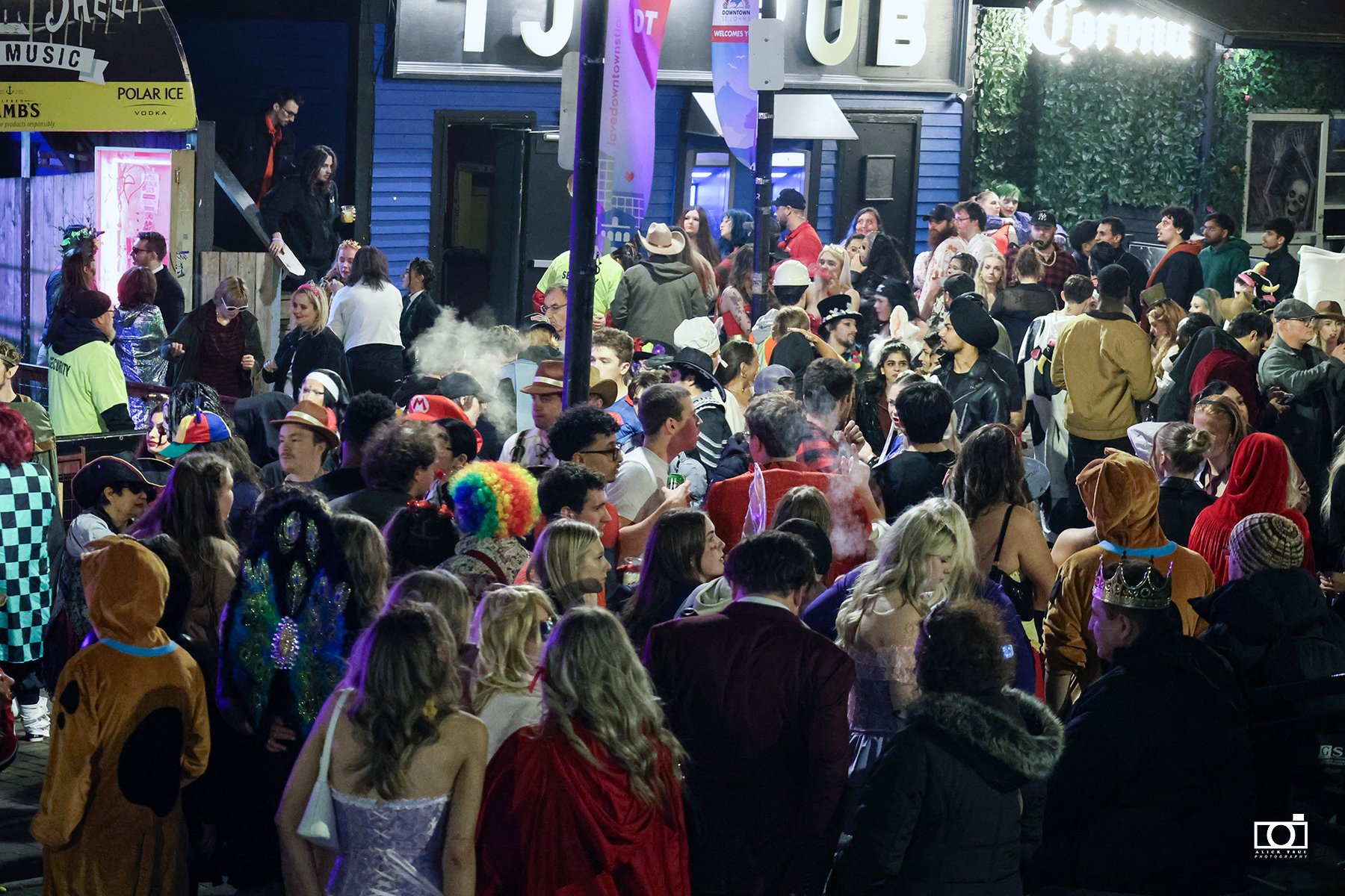 Mardi Gras Pics misc - 62 by Alick.jpg