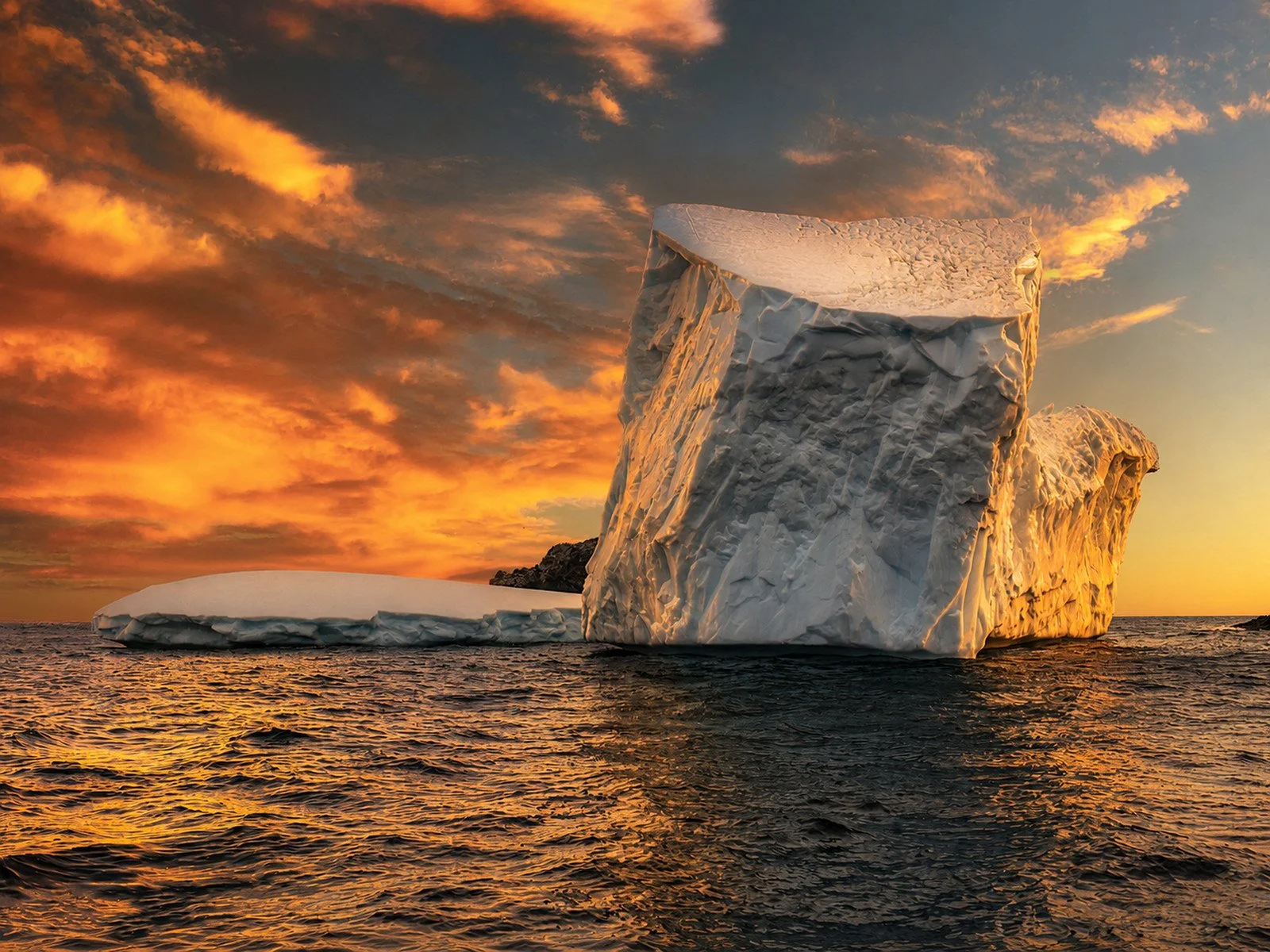 Iceberg at Golden hour