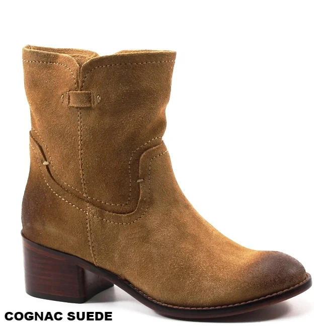 Cognac/ Suede