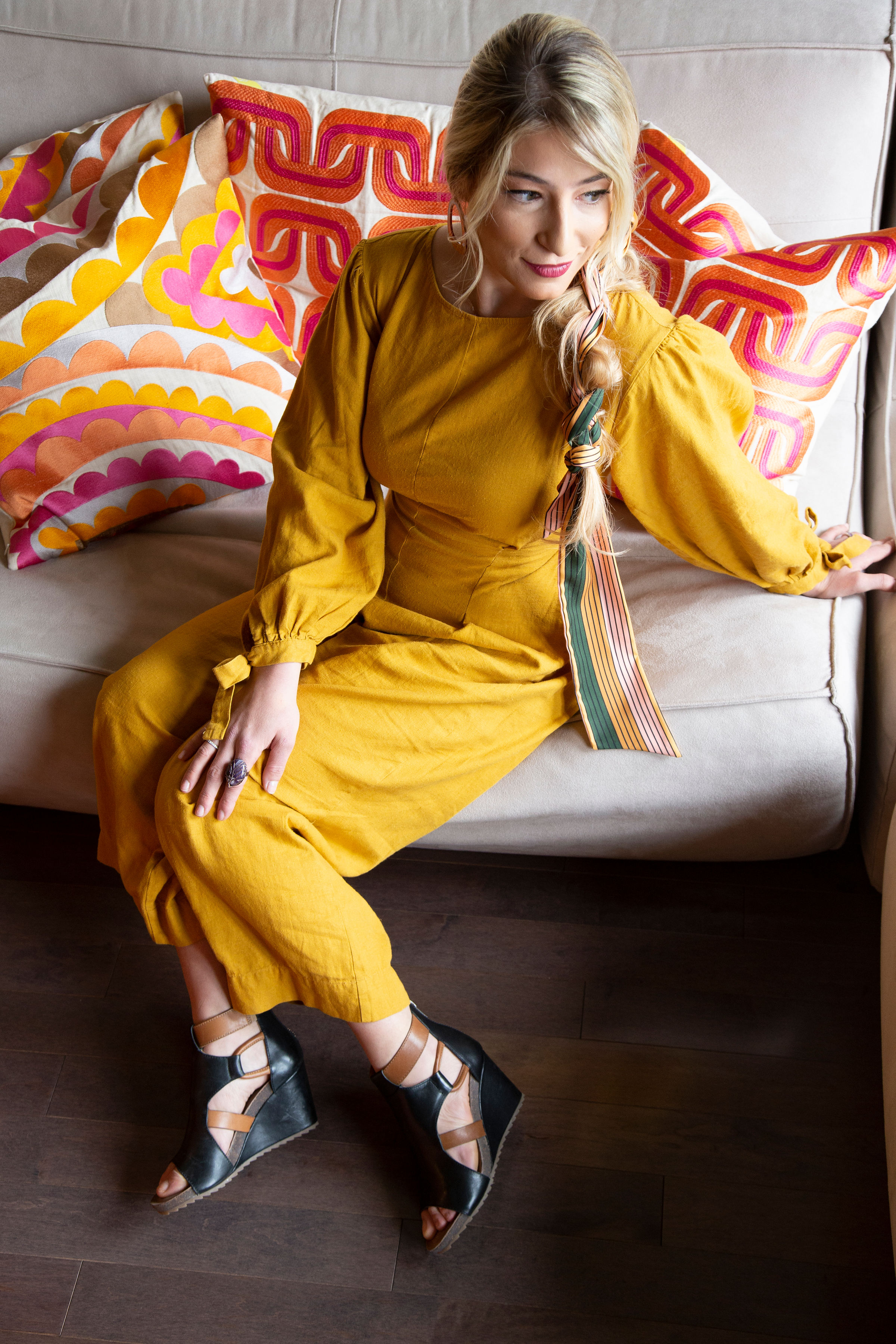 3yellowjumpsuit.jpg
