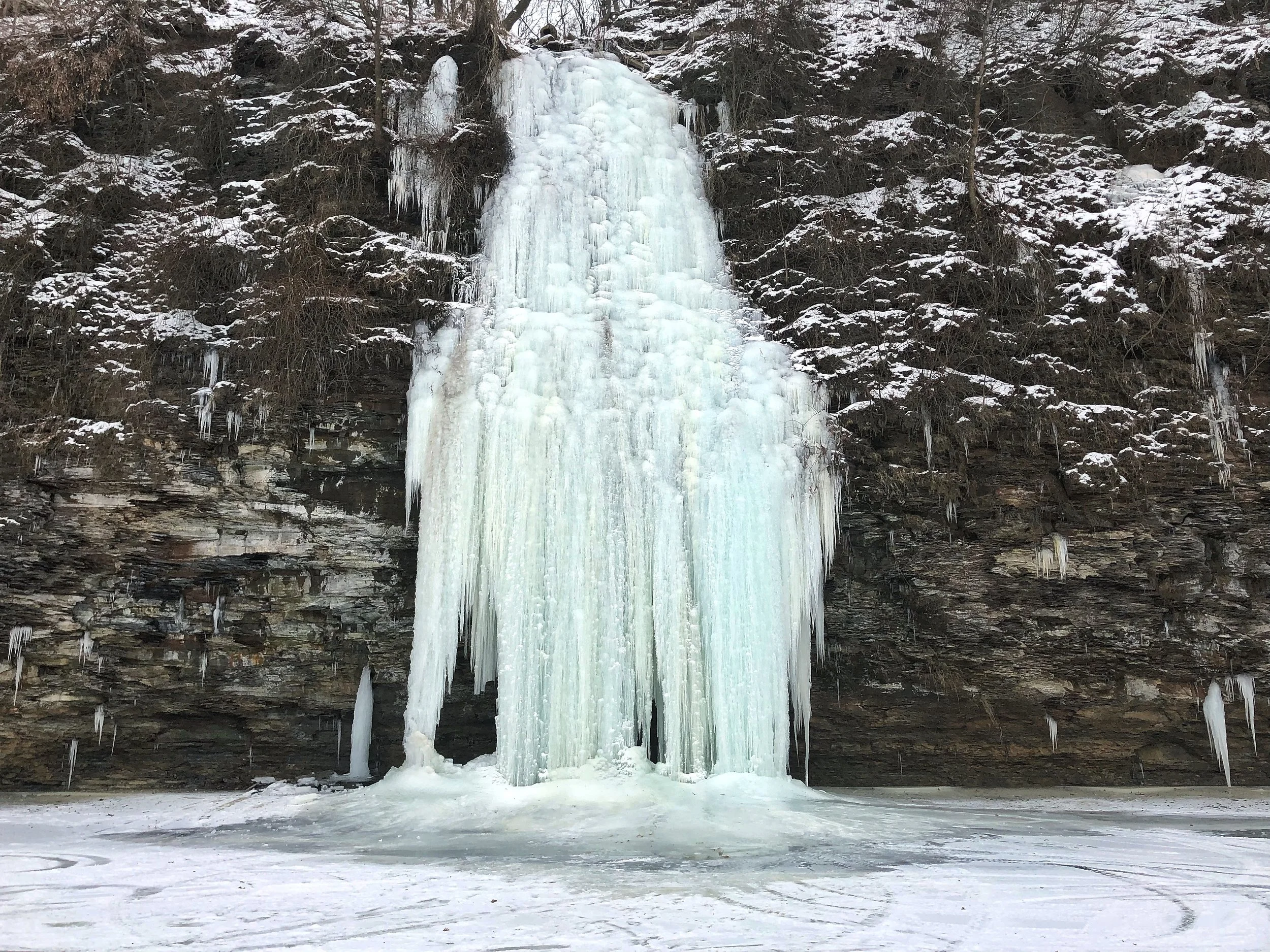 cleveland-ohio-cacade-park-elyria.jpg