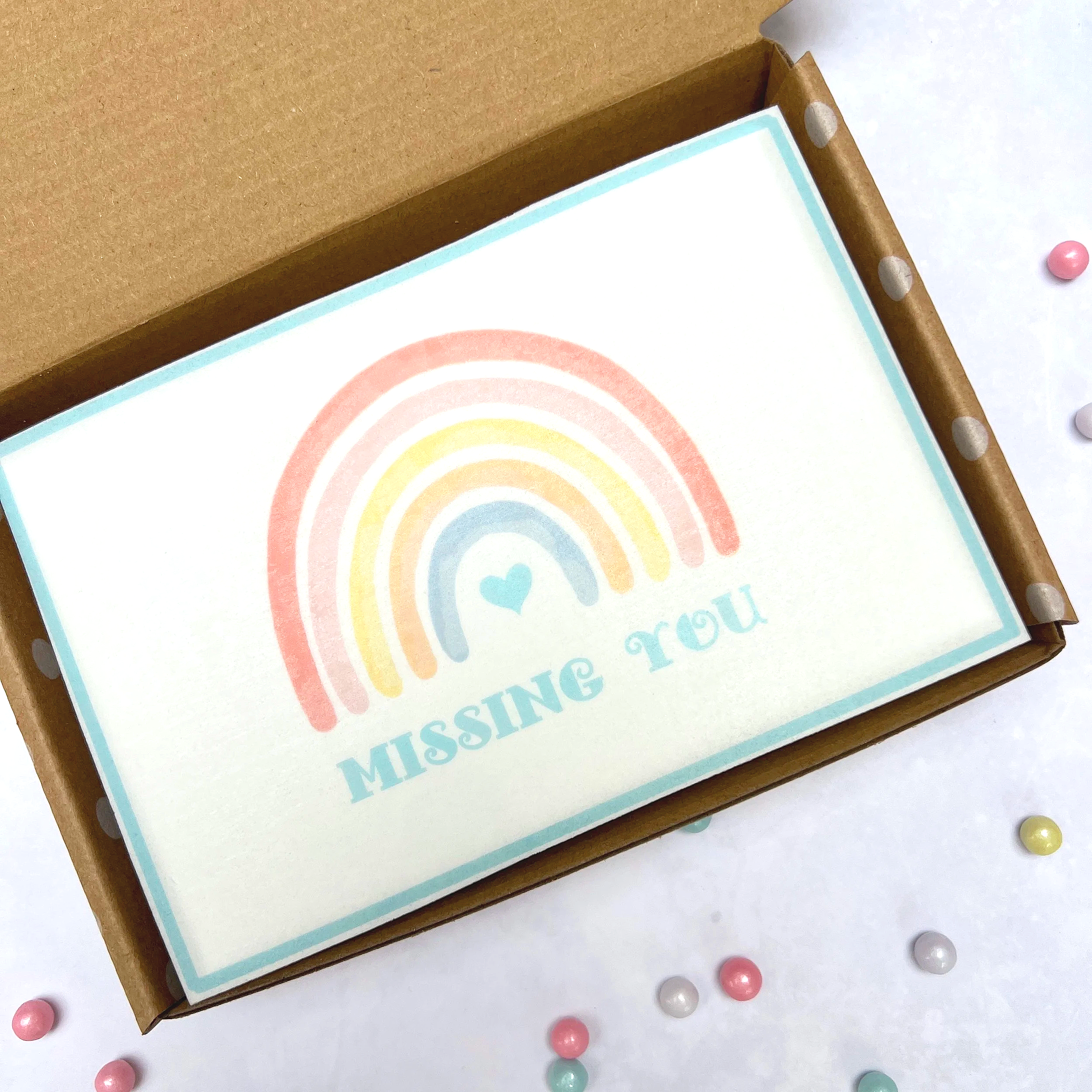 Personalised edible cards, made from cake, for every occasion – UK nationwide delivery