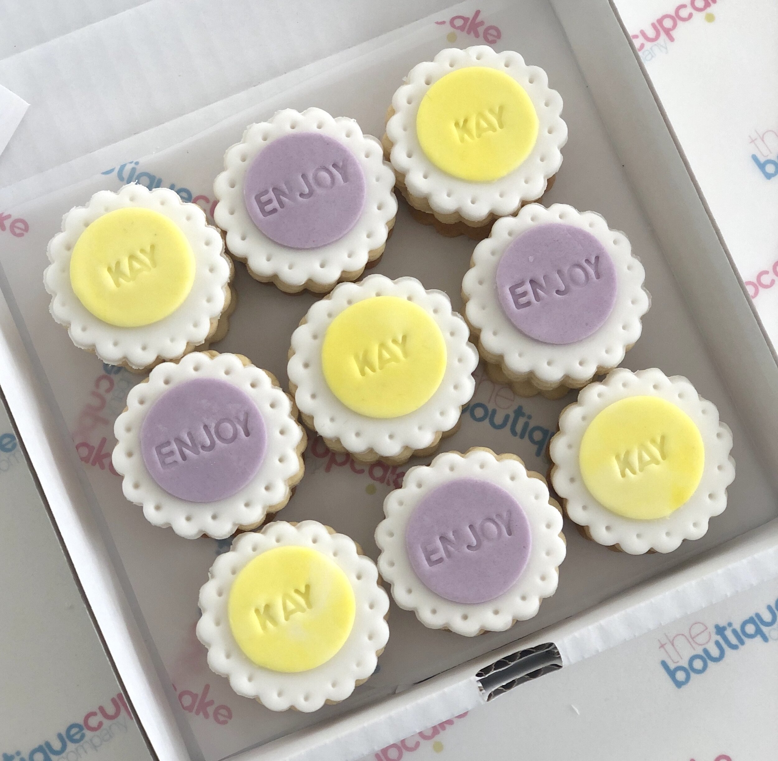 Personalised unique biscuit cream gift box for special occasions – UK nationwide delivery