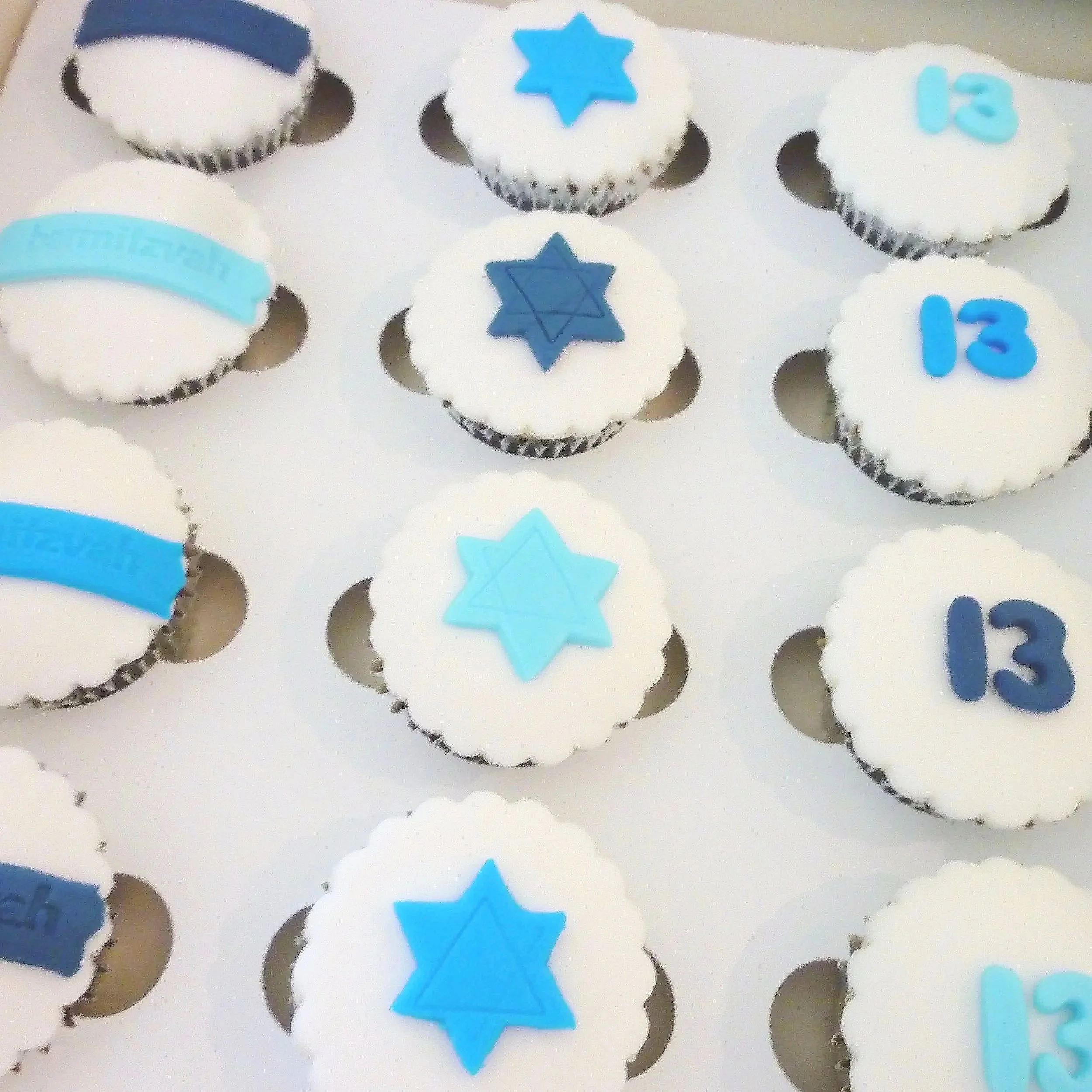 Personalised barmitzvah cupcake gift box for special occasions – UK nationwide delivery